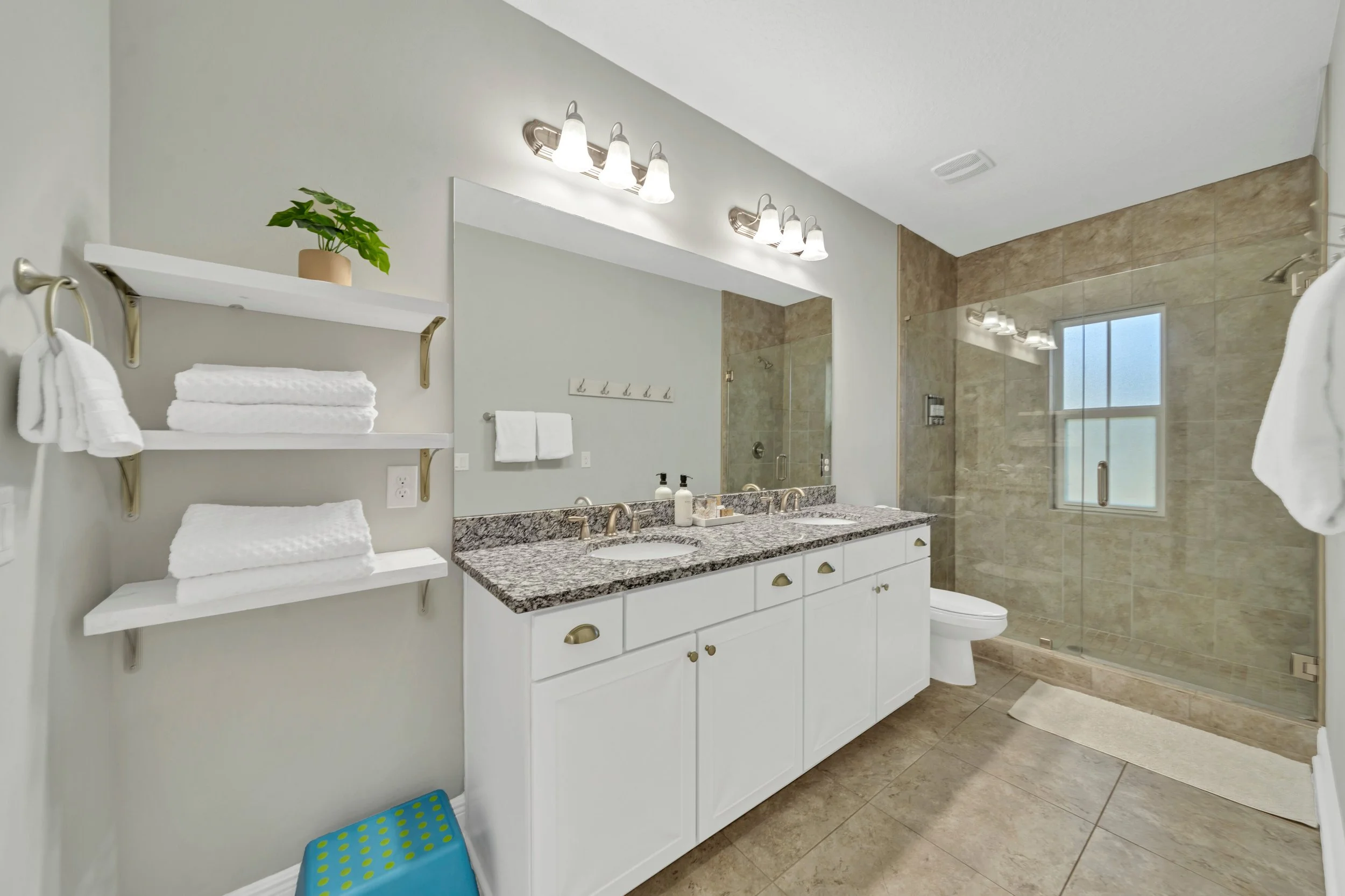 125 Crystal Beach Dr Unit 113-print-017-014-DSC02743-4050x2700-300dpi.jpg
