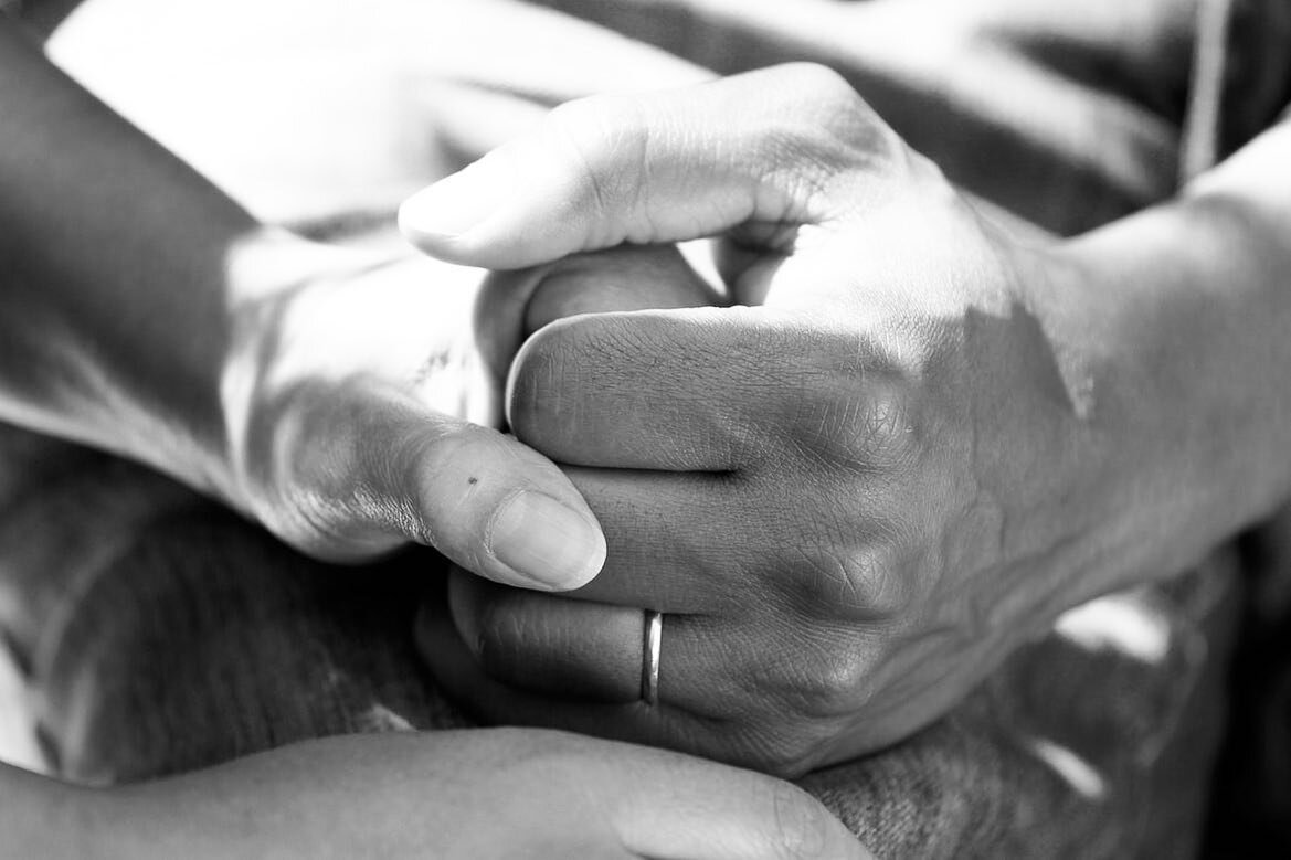 Avui &eacute;s el Dia Internacional de la Infermeria, avui el GR&Agrave;CIES traspassa parets, humanitat i feina per fer-se p&uacute;blic.