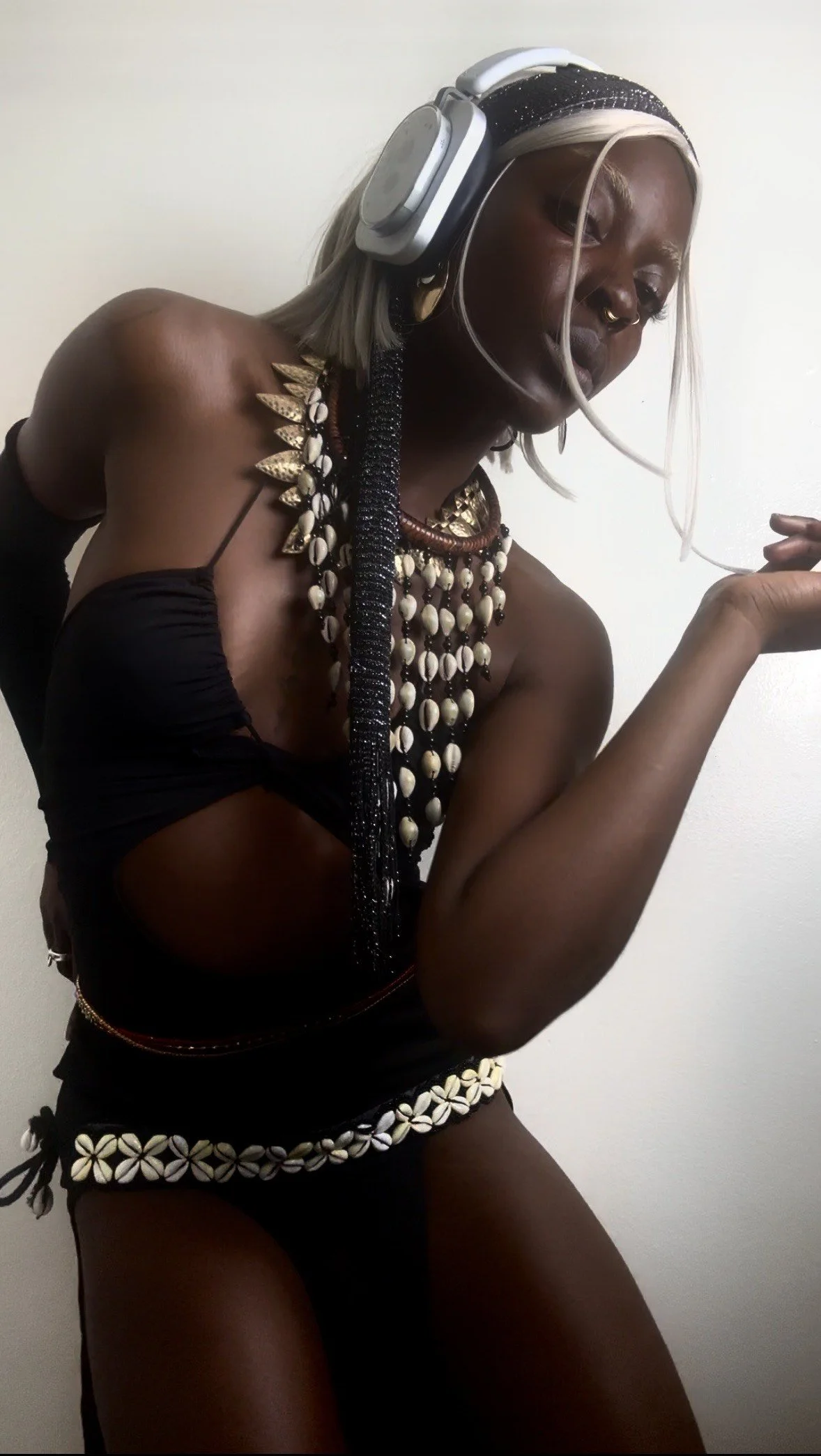 AasZa + Amber @ OMCA