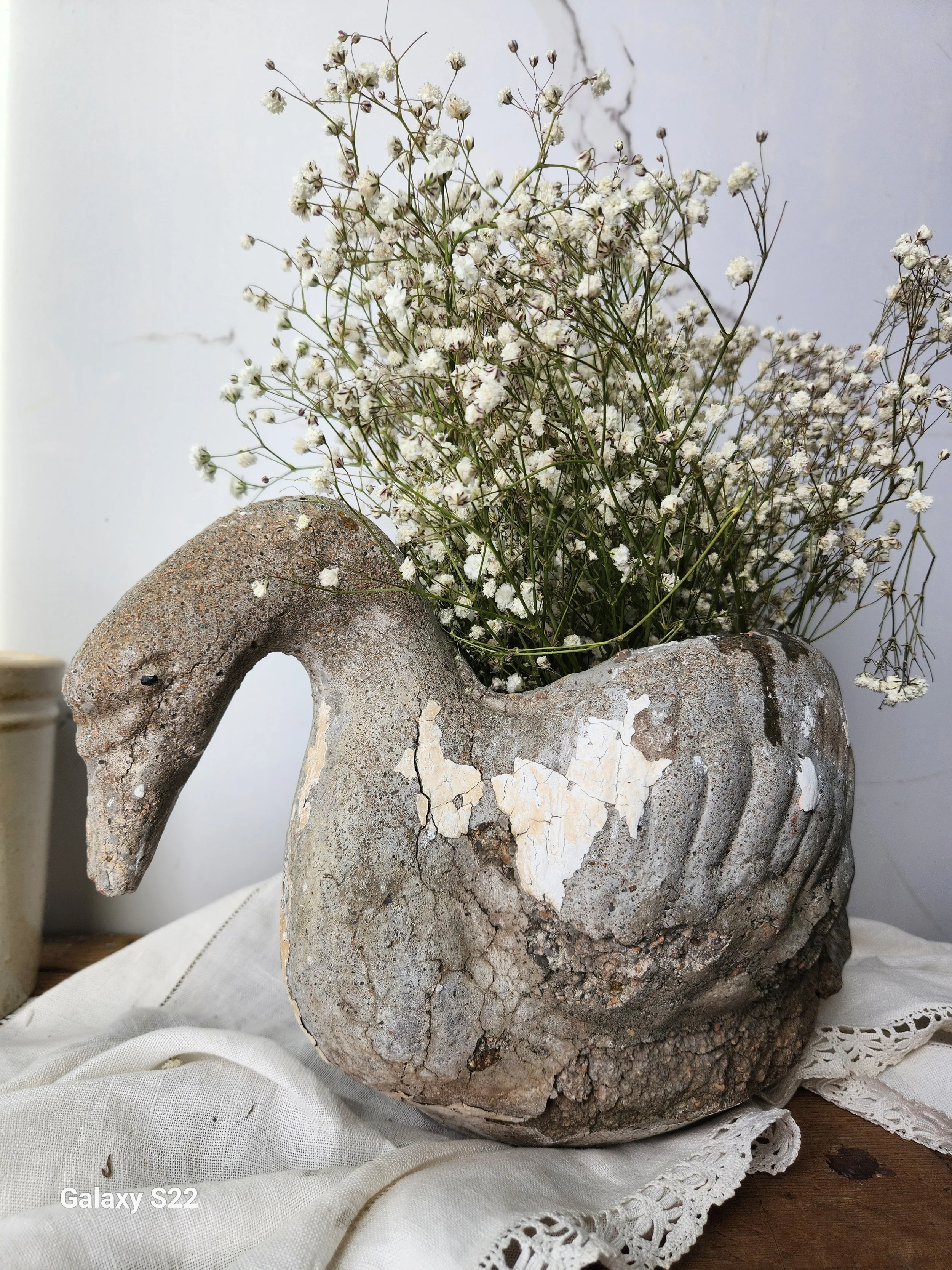 Heavy Concrete swan planter