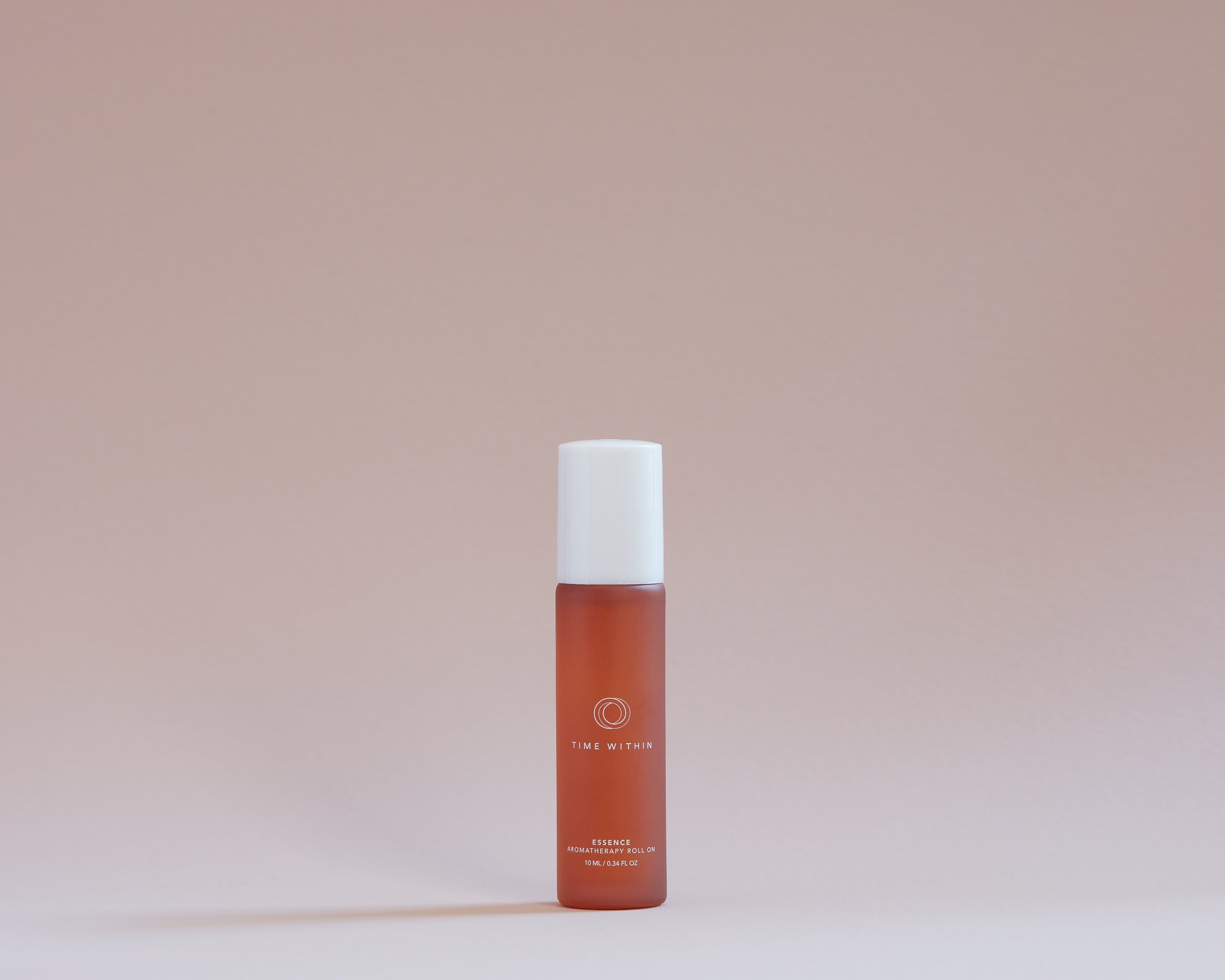 Studio_10ml_roller.jpg