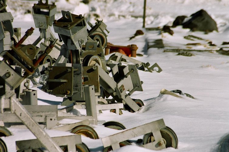 Ski lift (digital image, 2006)