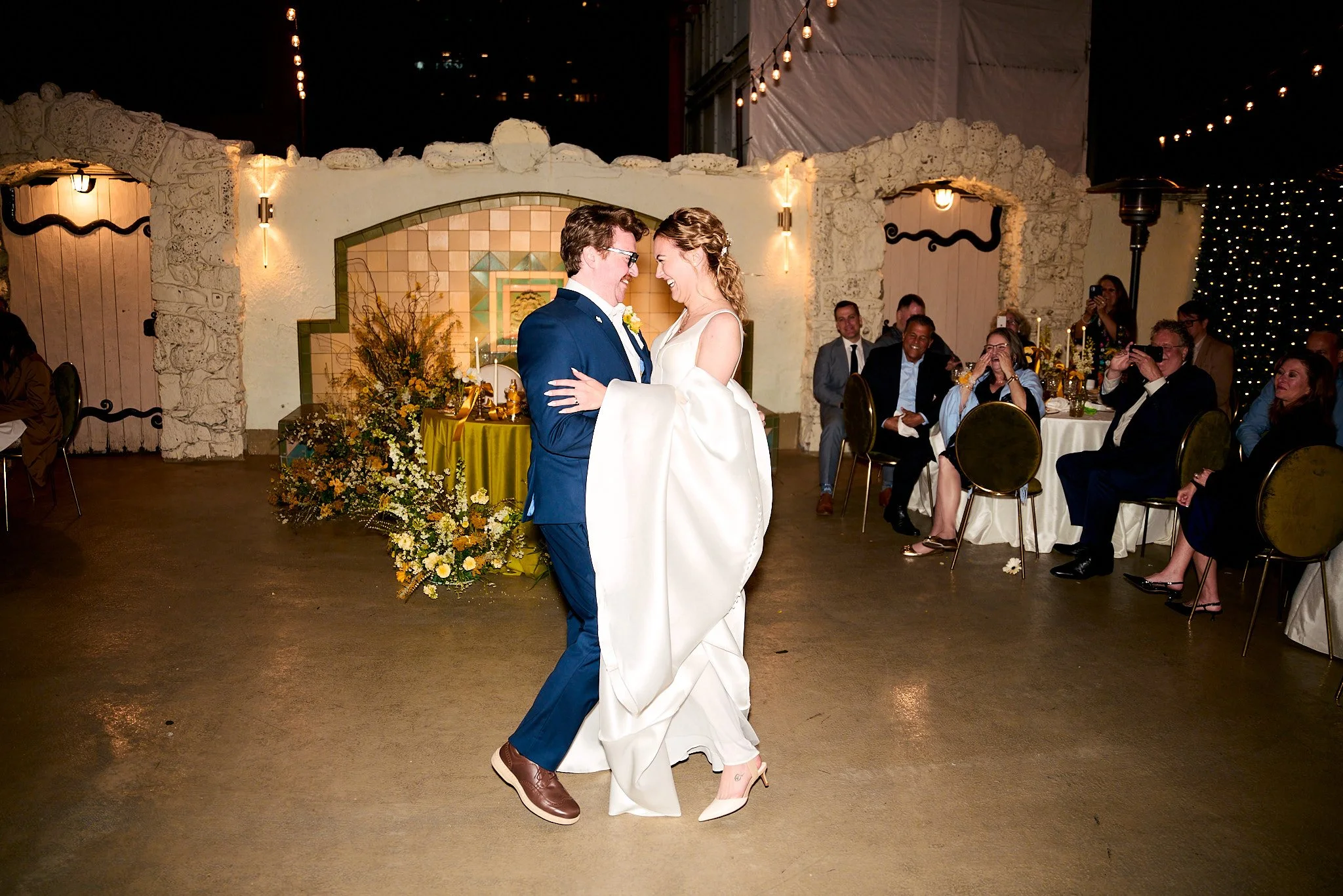 Erin & Evan (720) Web.jpg