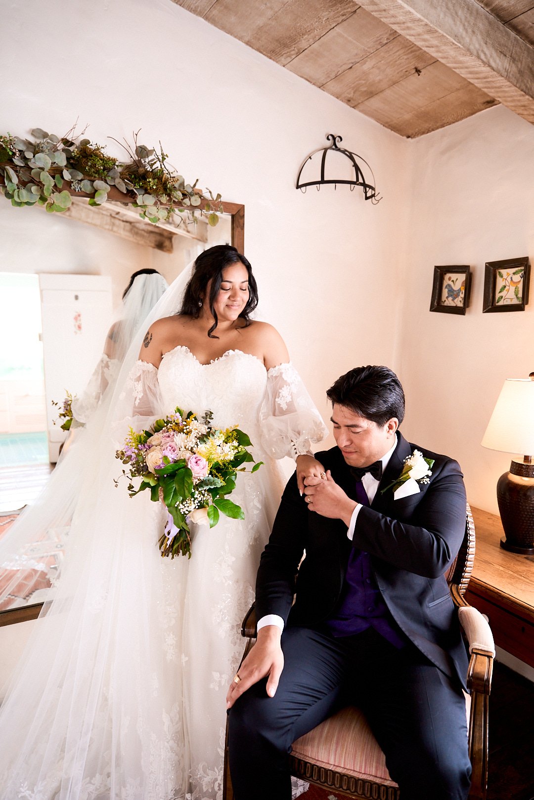 Gisela & Elijah (184) Social.jpg