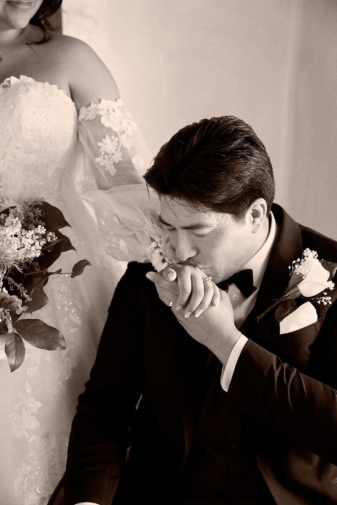 Gisela & Elijah (187) Social.jpg