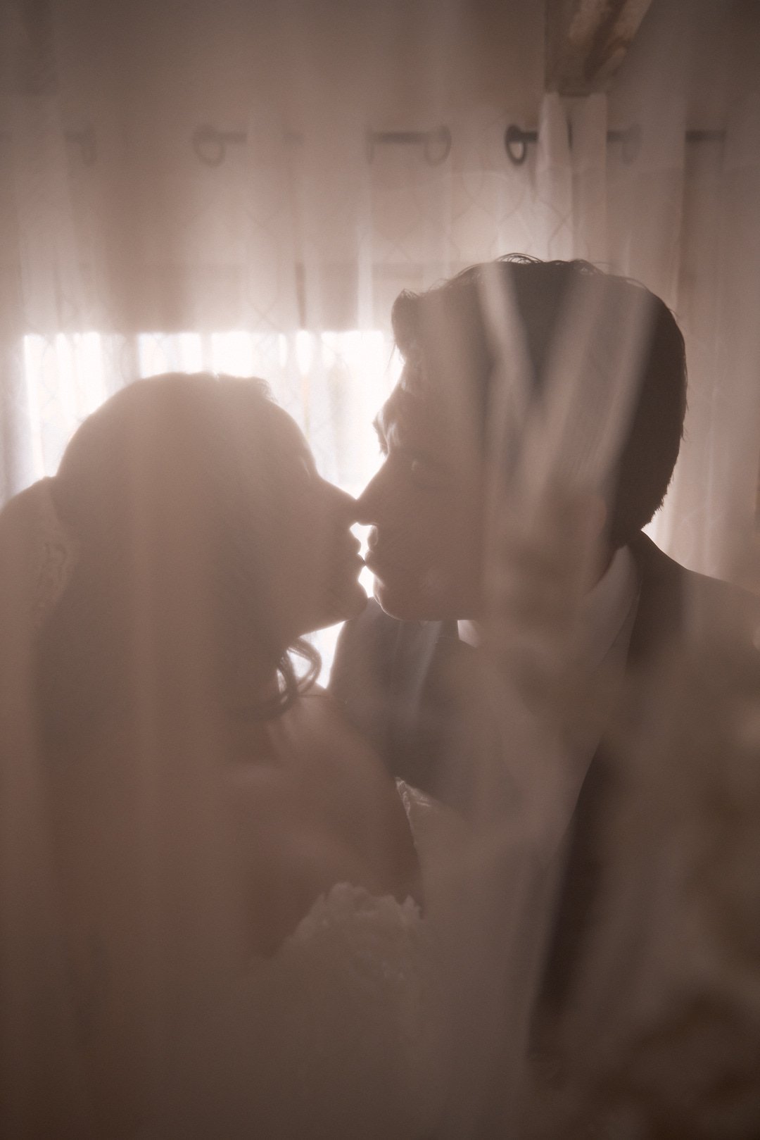 Gisela & Elijah (198) Social.jpg