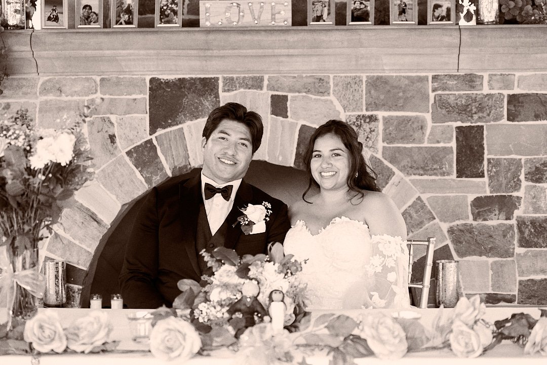 Gisela & Elijah (425) Social.jpg