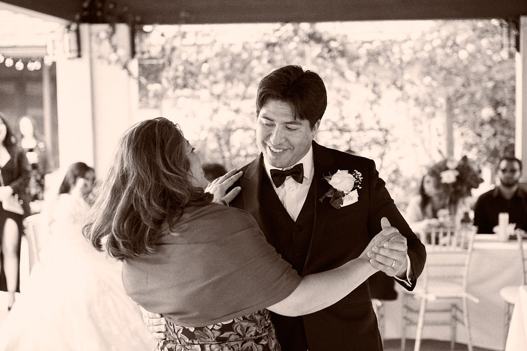 Gisela & Elijah (475) Social.jpg