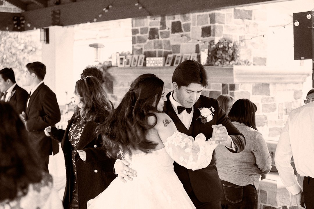 Gisela & Elijah (636) Social.jpg