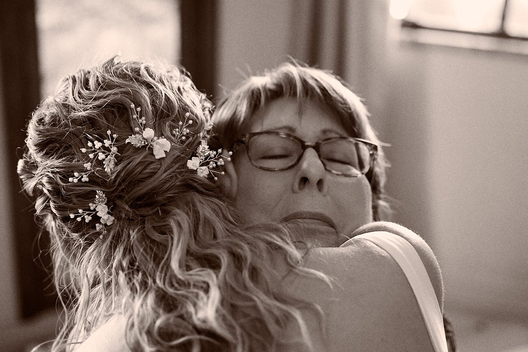 Erin & Evan (254) Social.jpg