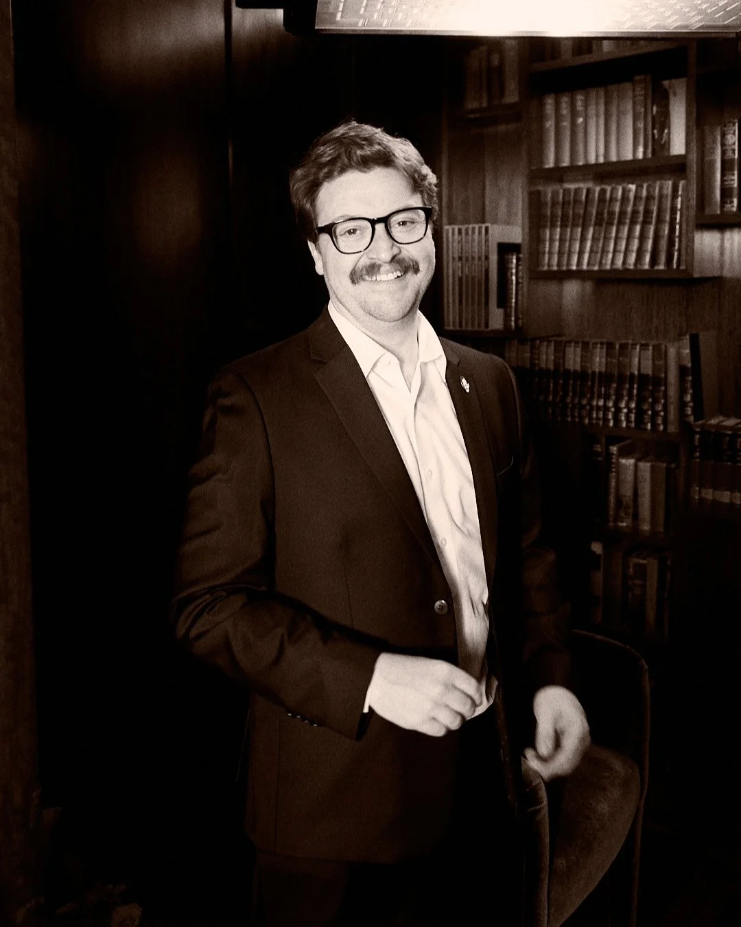 The air changes when a groom decides to simply be himself. It&rsquo;s a shift you can feel behind the lens&mdash;a transition from "posing for a photo" to actually living in the moment.

I absolutely love when a man shows up for the camera 