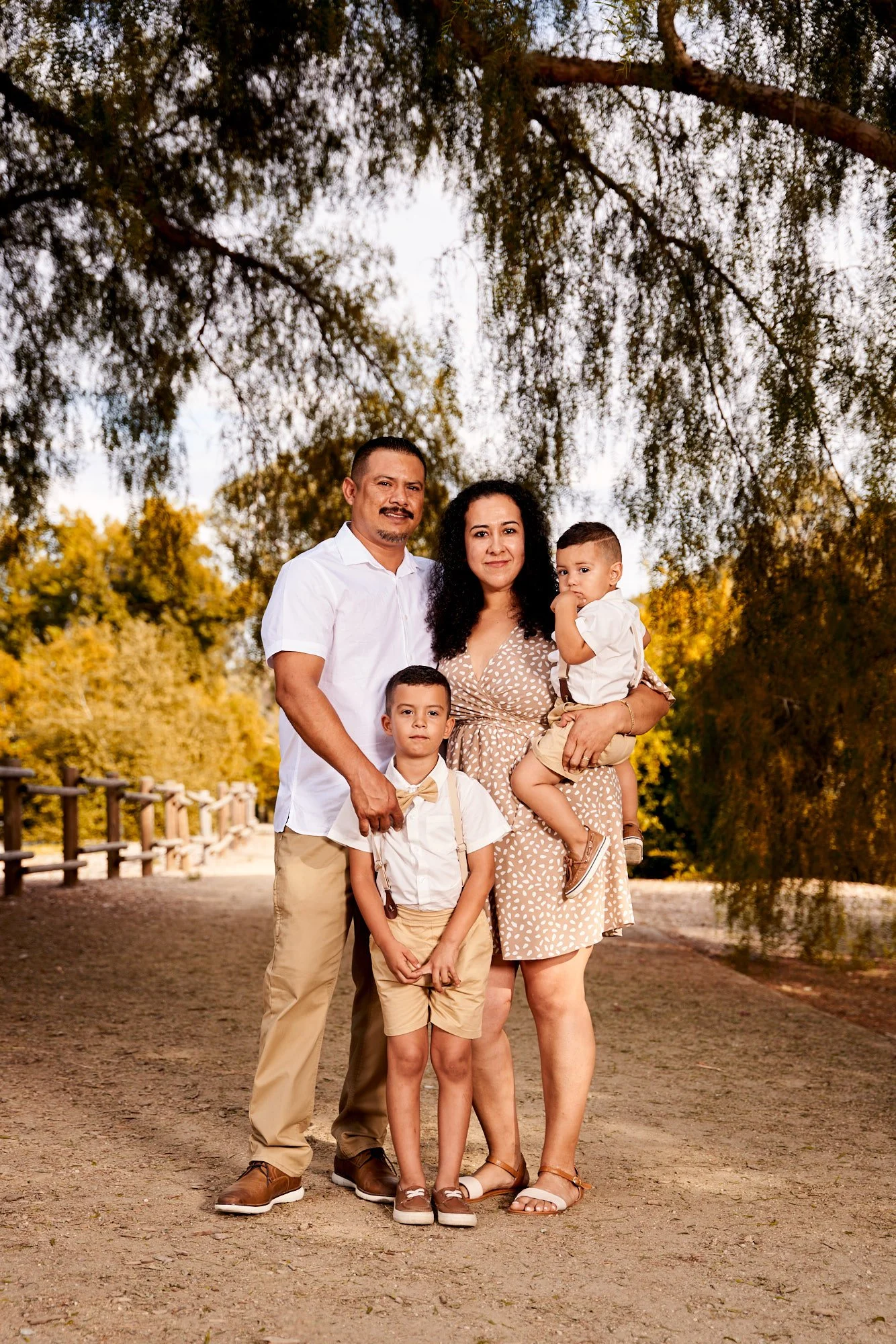 Juliana Family {4} sm.jpg