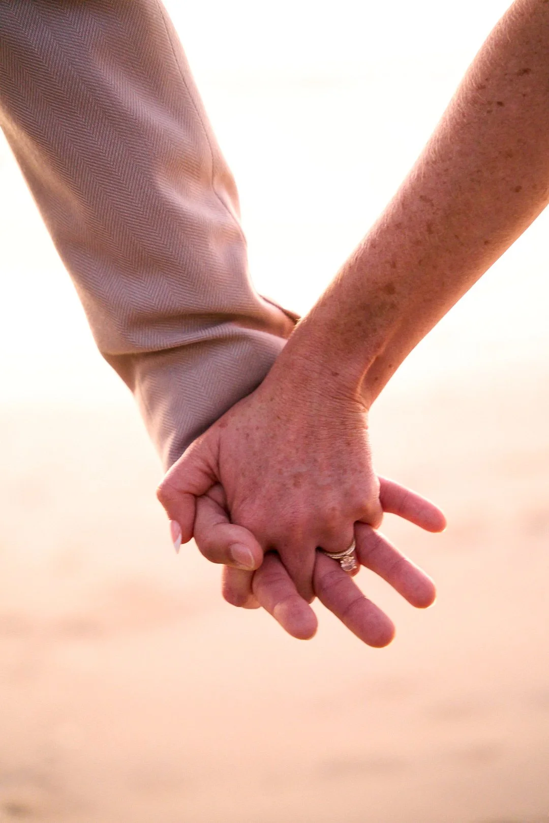 Liz & Edwin (316) Social.jpg