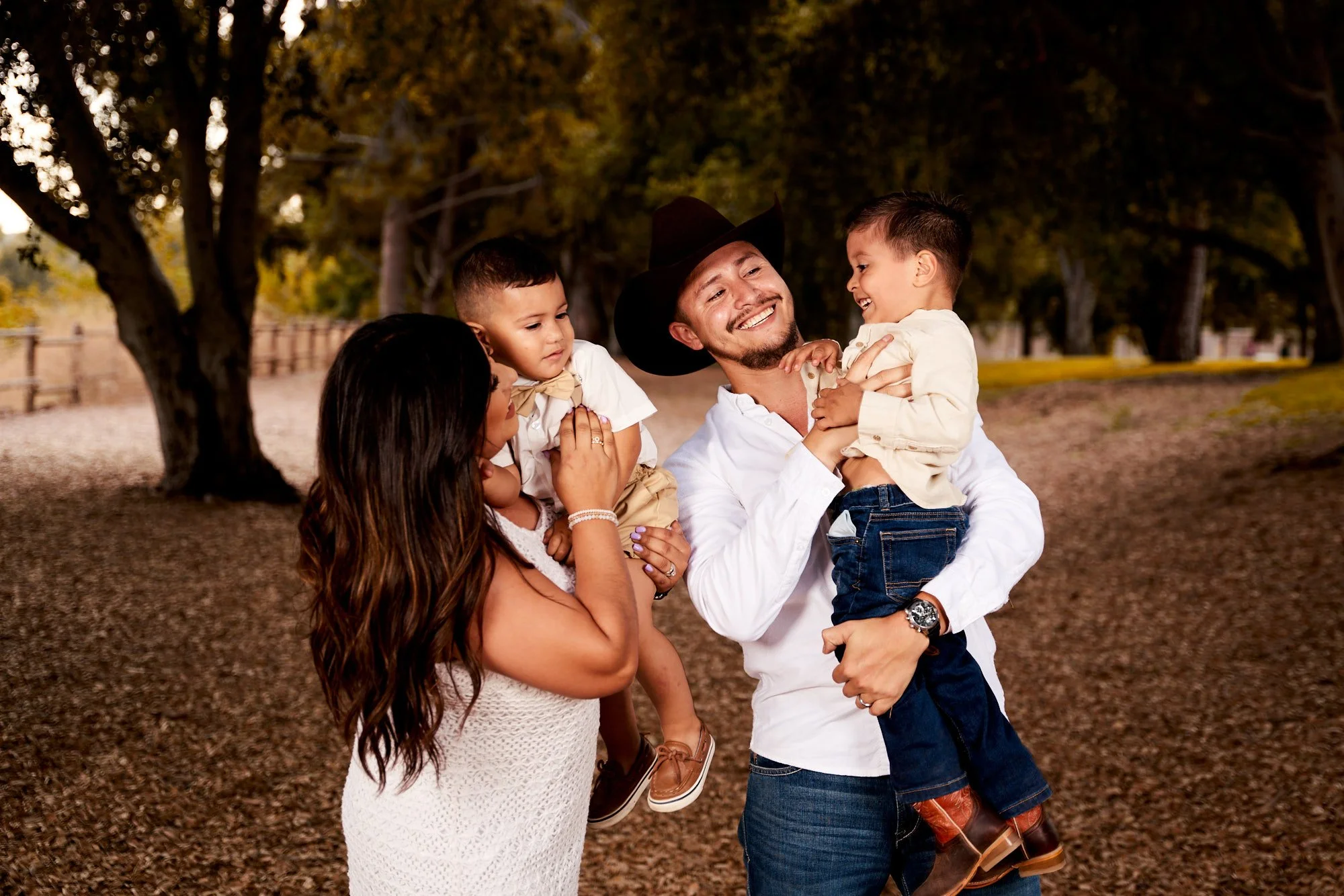 Juliana Family {61} sm.jpg