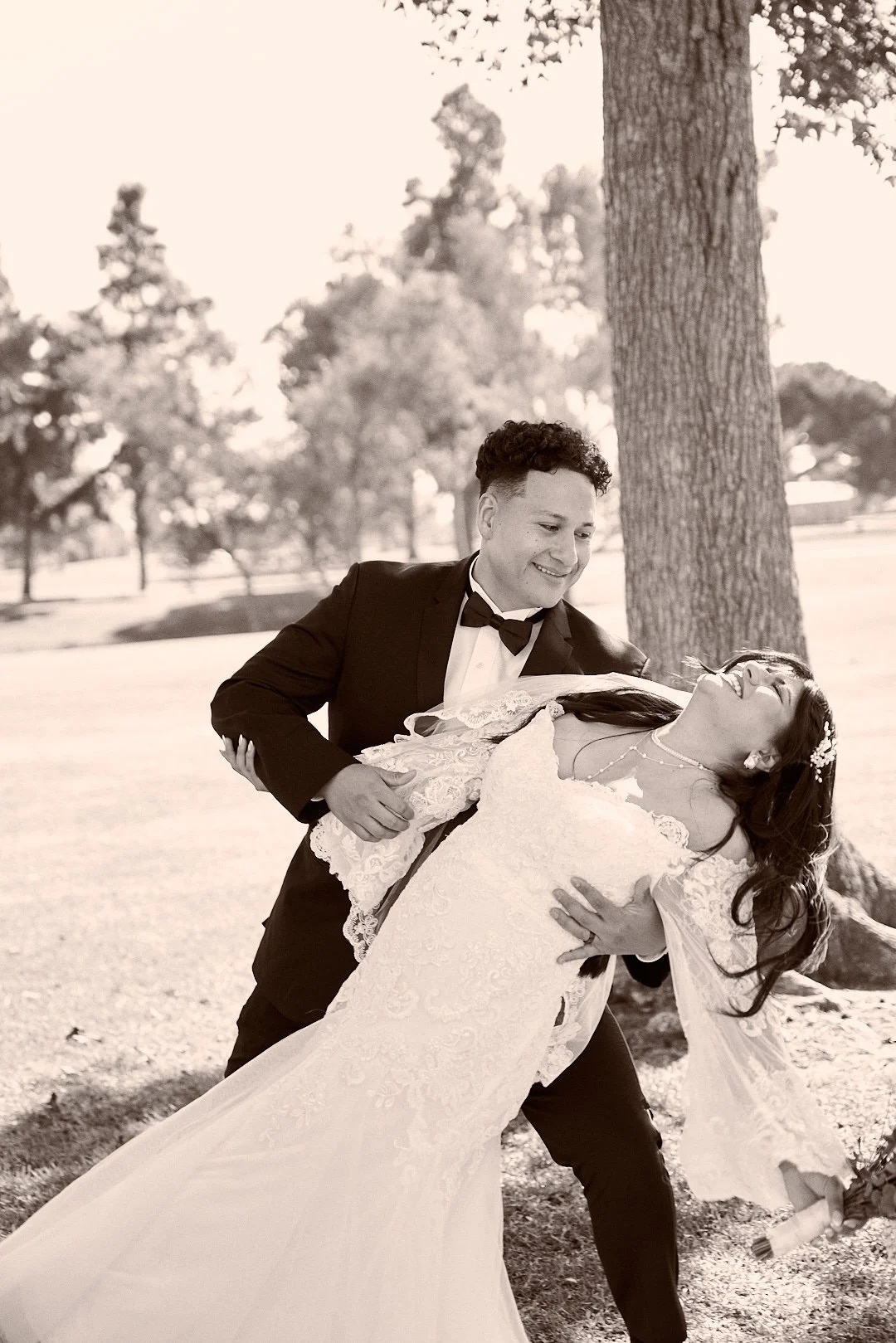 Arlene & Alexis (281) Social.jpg