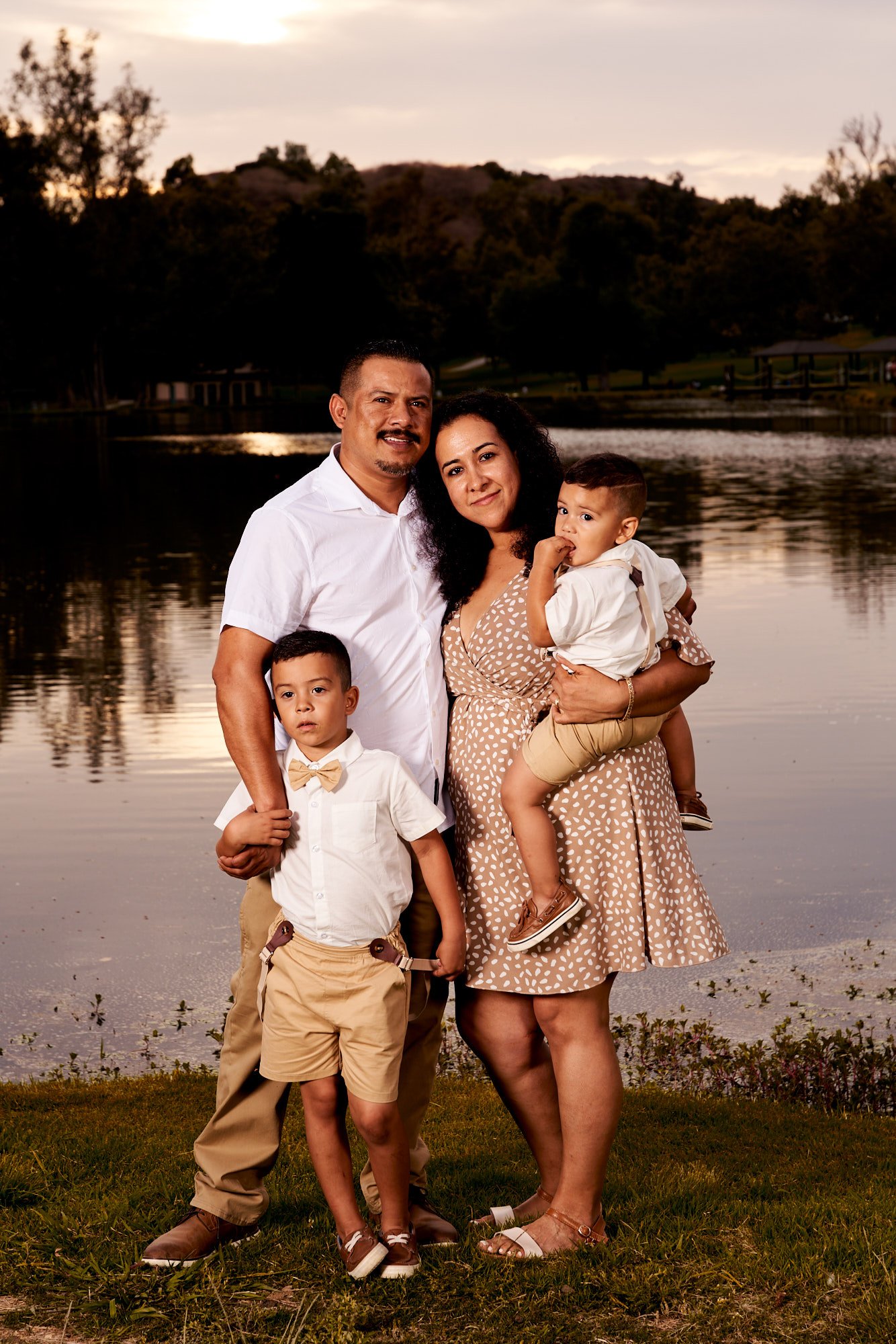 Juliana Family {65} sm.jpg