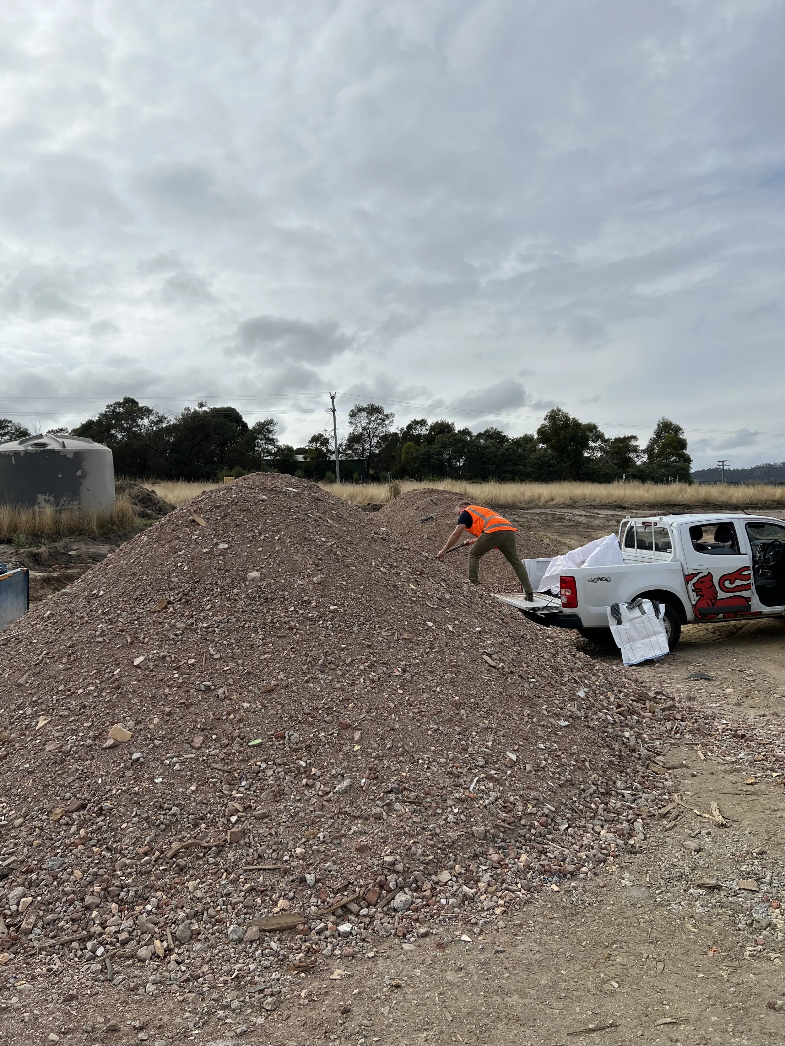 Jouni collection crushed brick 1.jpg