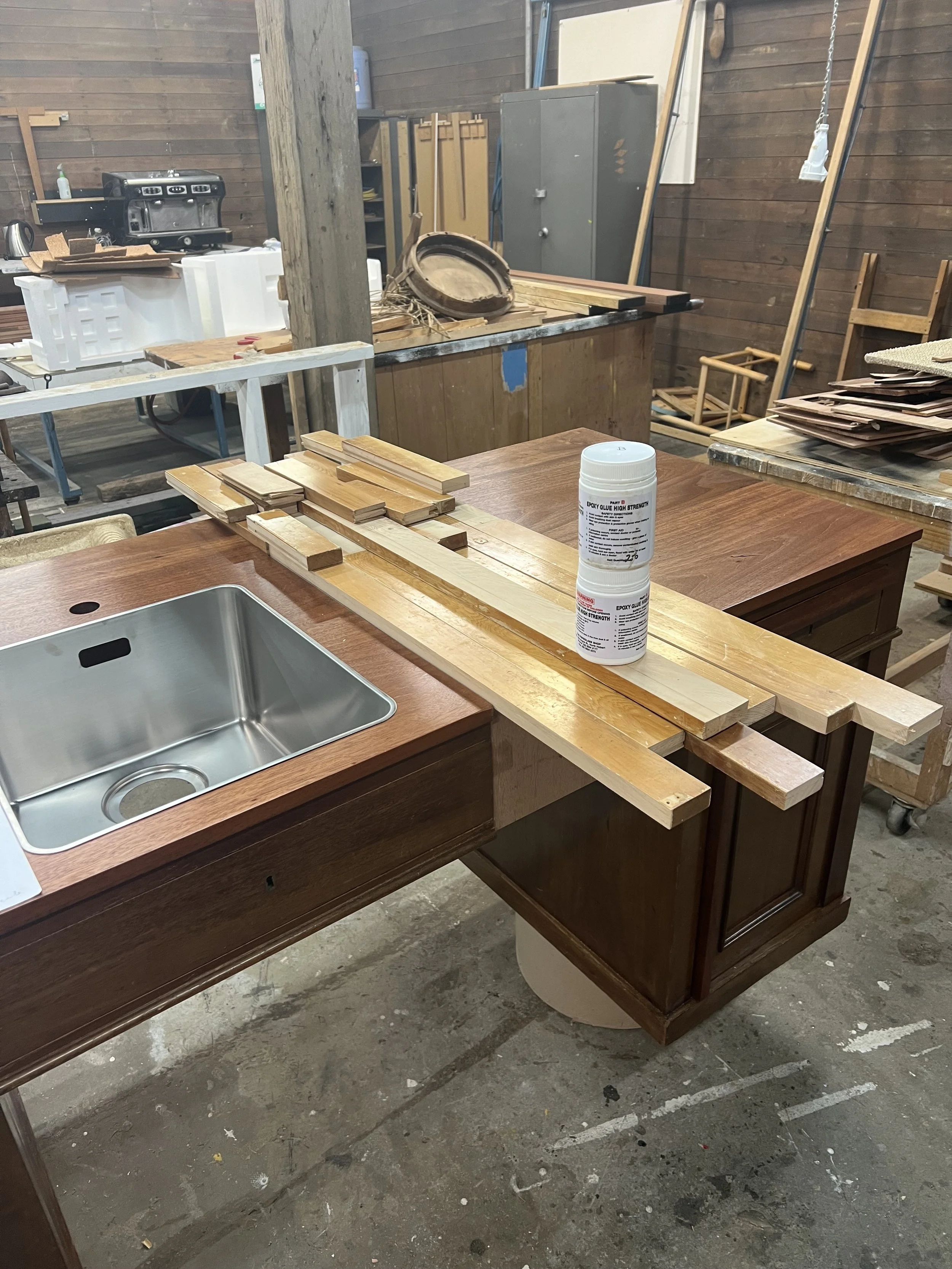 Desken insert_timber.jpg