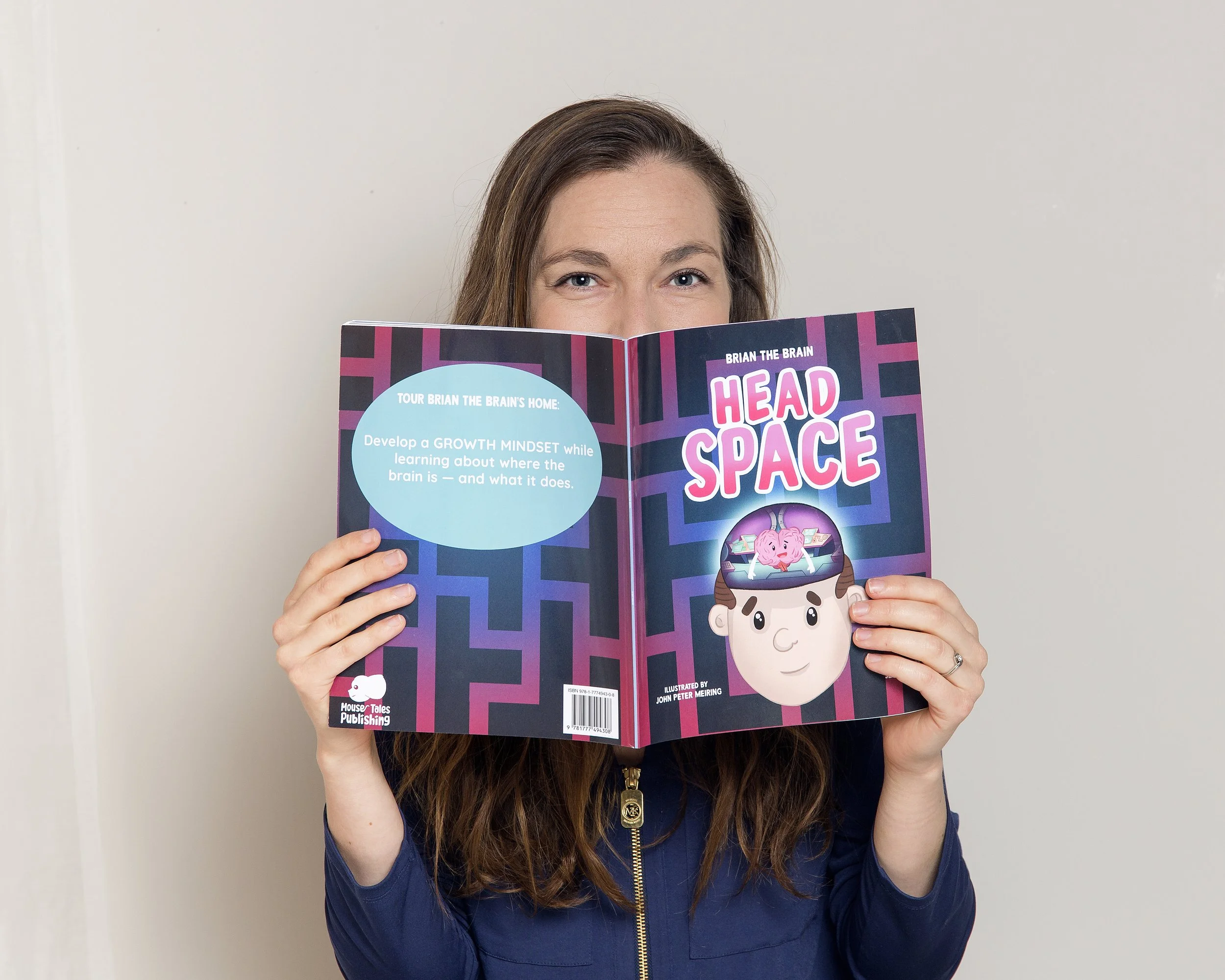 About — Author Jenny Mouse