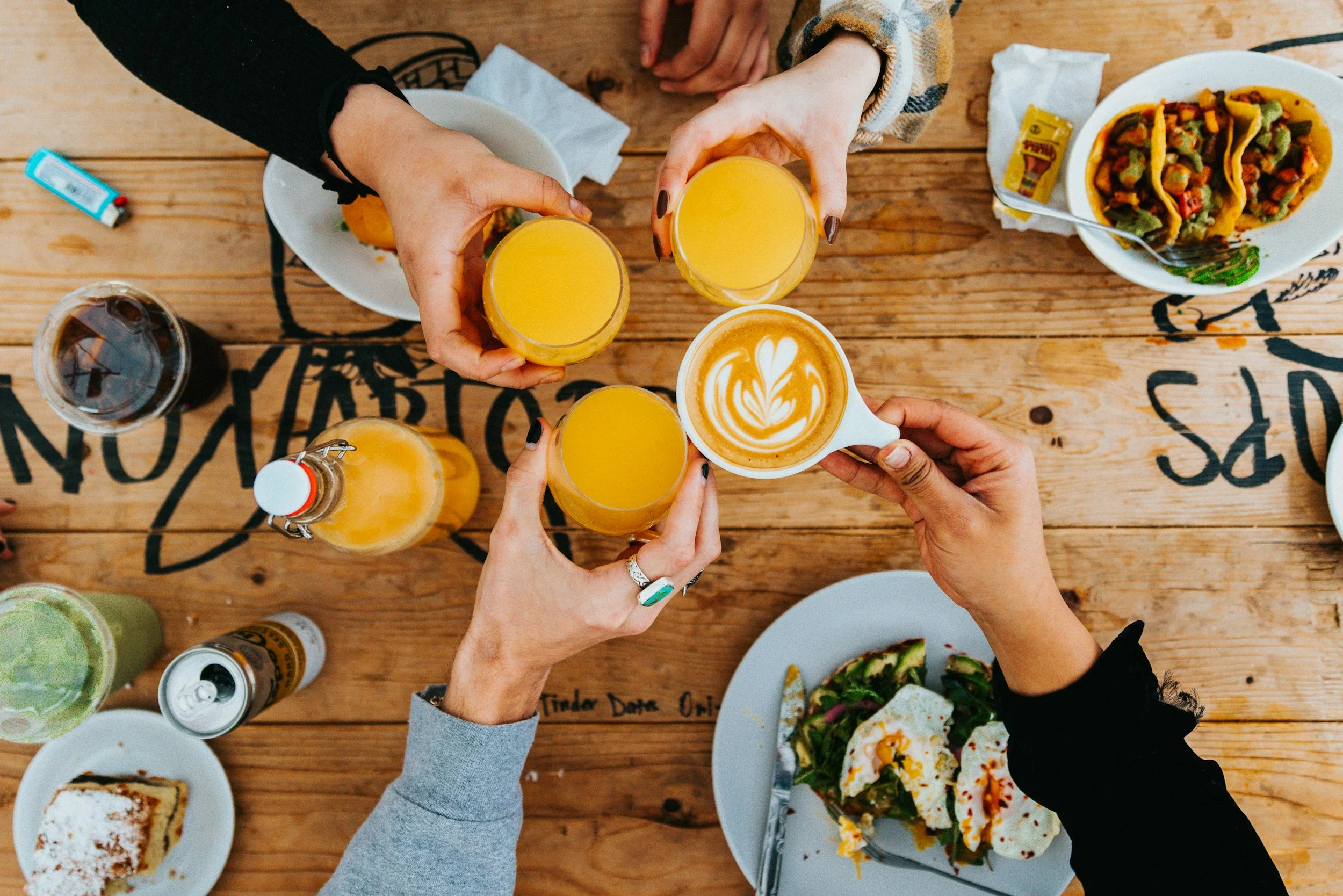 The Real Reason You Binge on Weekends (And How to Break the Cycle)