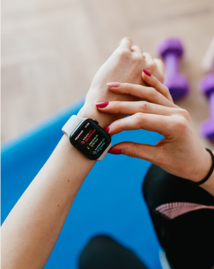 fitness tracker highlighting how muscle increases daily energy burn
