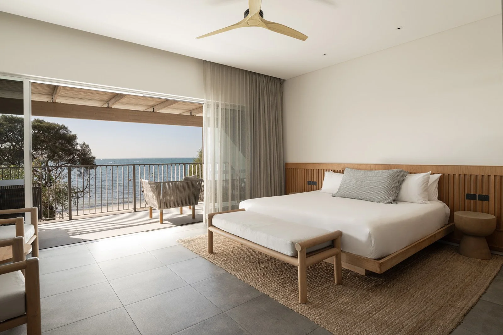 Beachfront Suite Upper 1 - Web Size.jpg