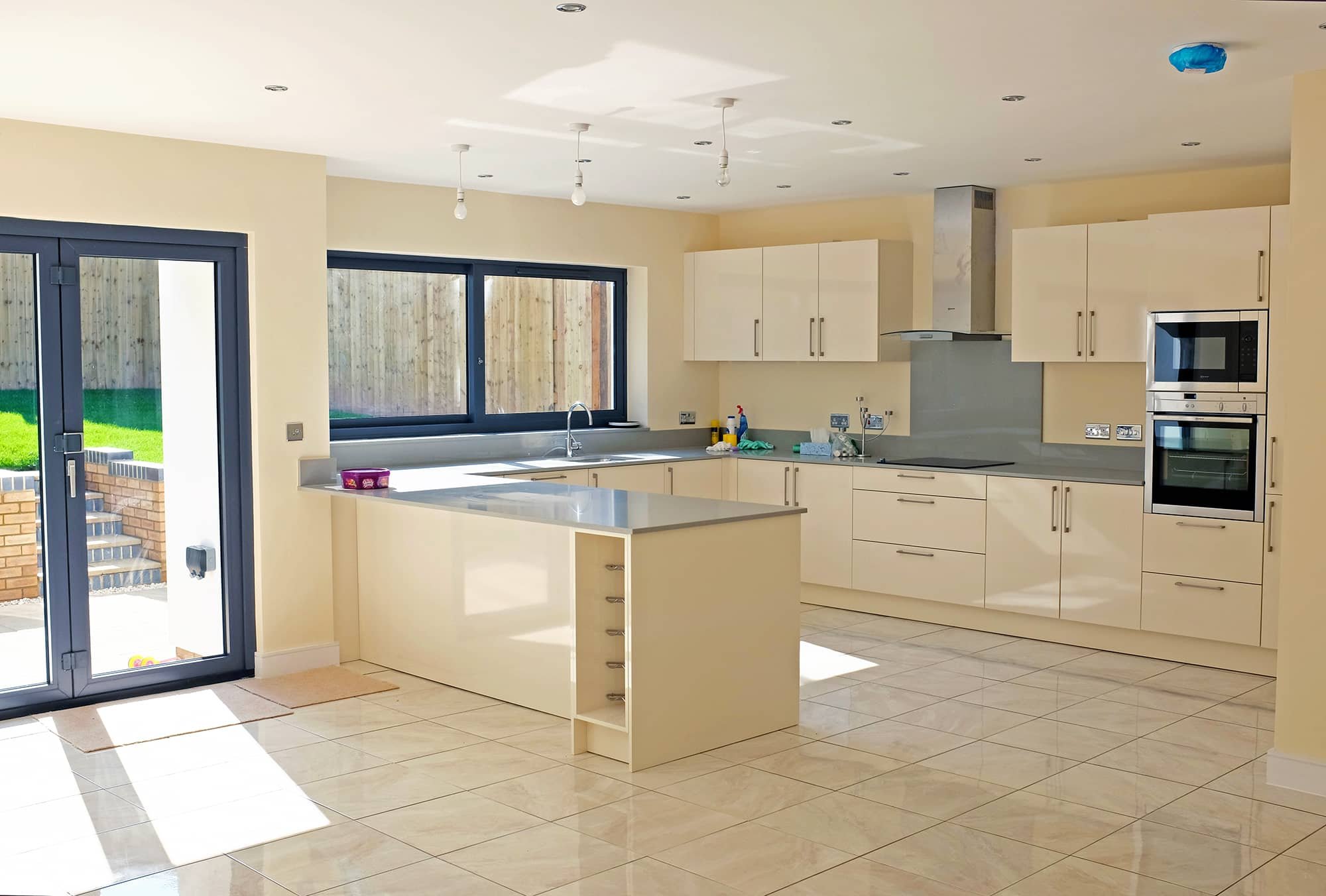 cyncoed-place-interior-kitchen-2.jpg