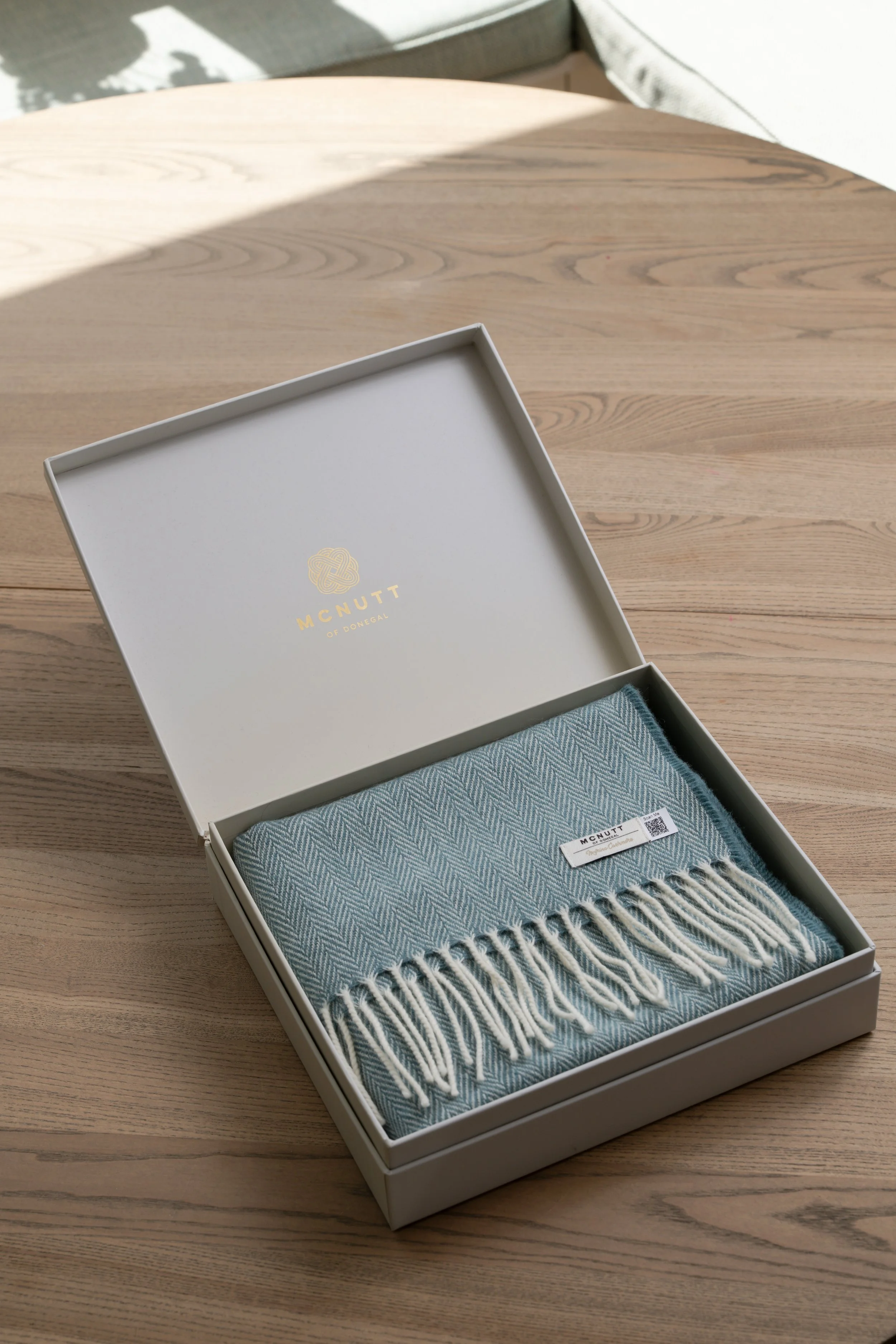 Merino Lambswool Wrap Box
