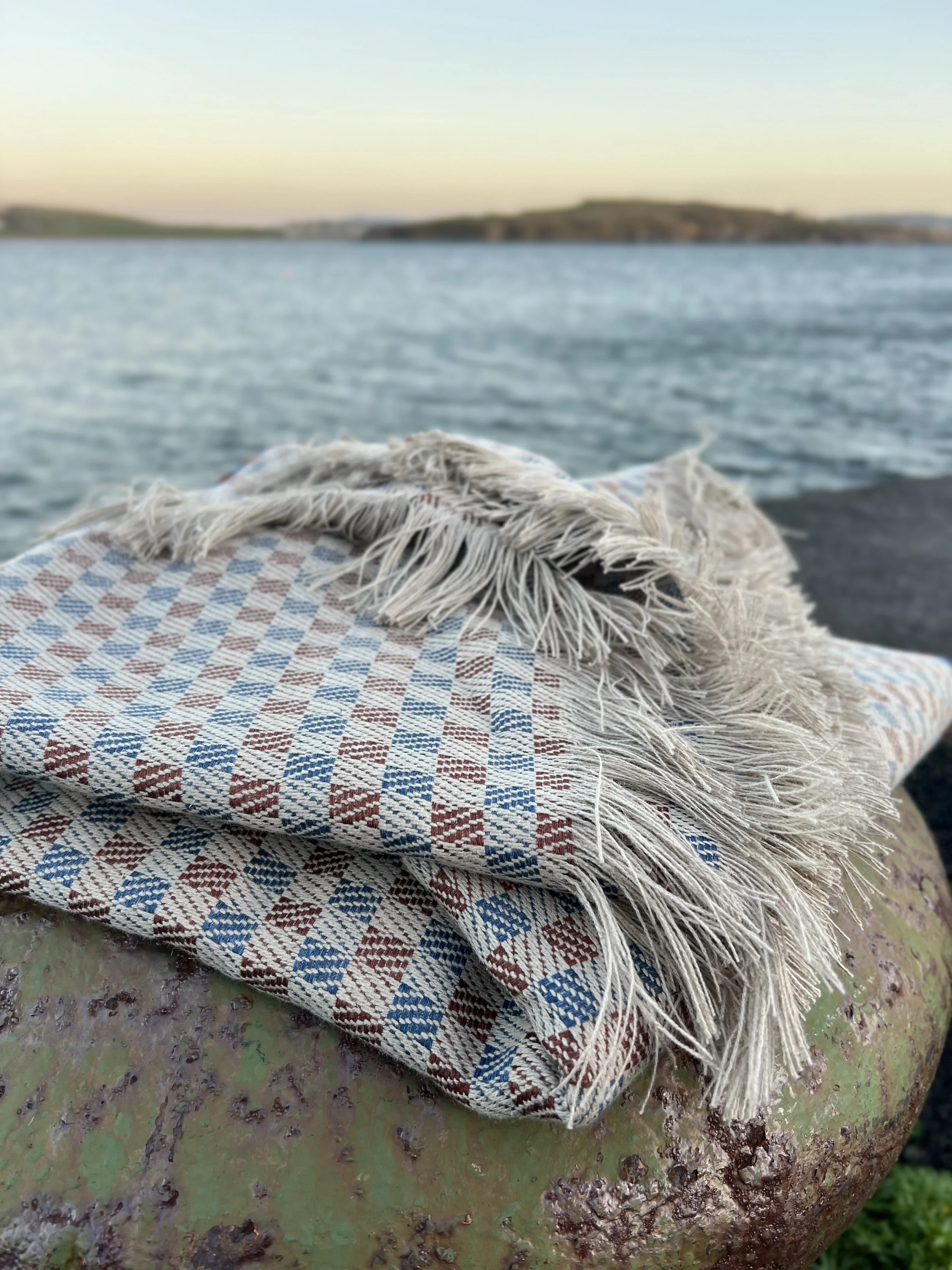 Bordeaux Throw 2.jpg