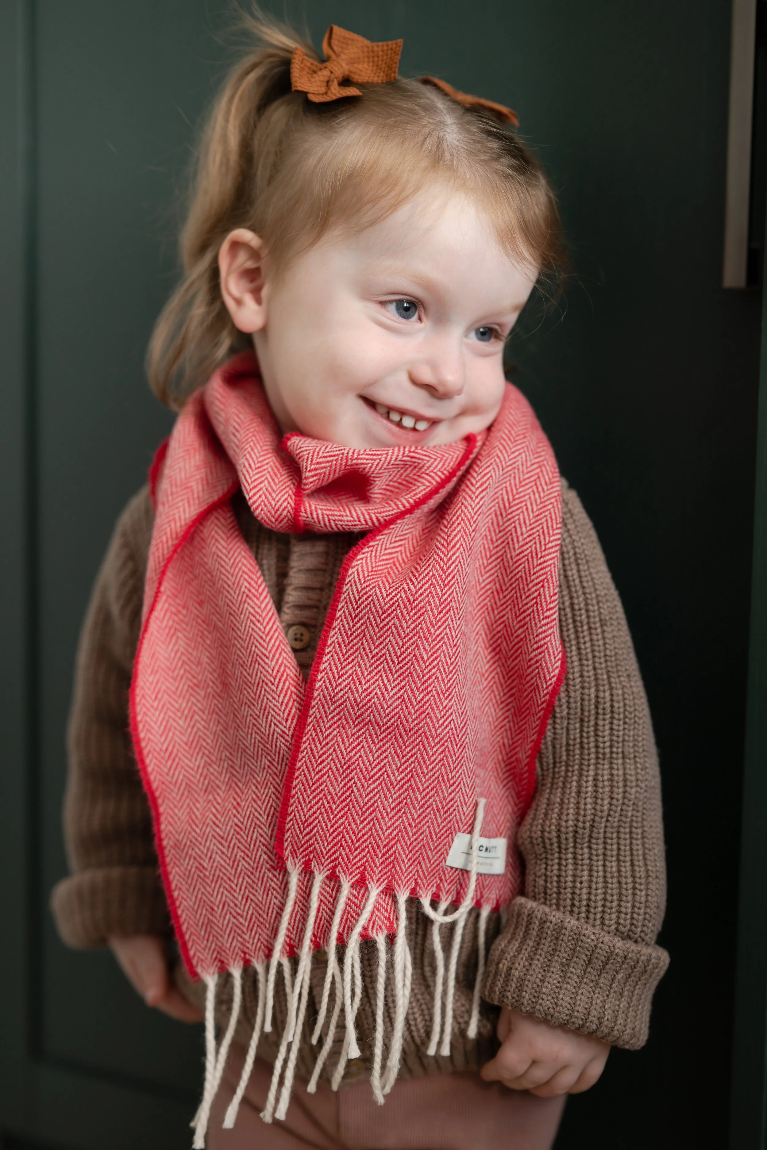 Red Child Scarf 8.jpg