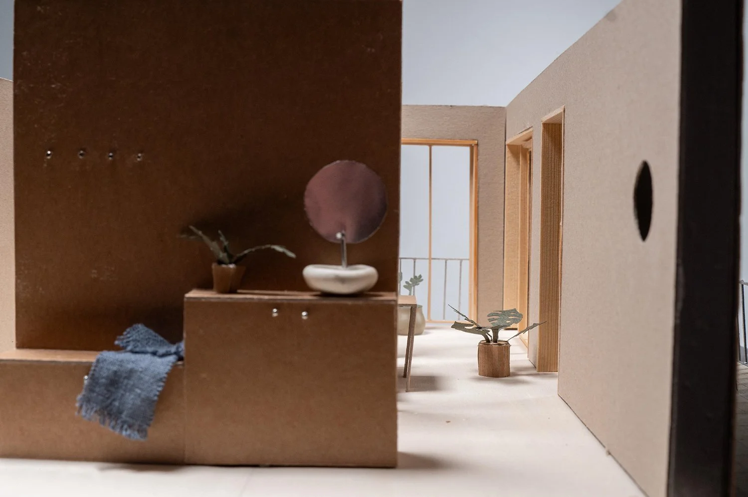 13_2026-bachelor-architektur-bazzan-modellfoto_Seite_17.jpg