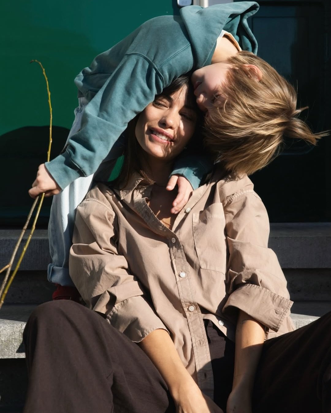 Our lovely @soesja_leugs shining with her little superstar for @gap ⭐️

#doctheagency #campaigns #talentagency #gap #campaigns