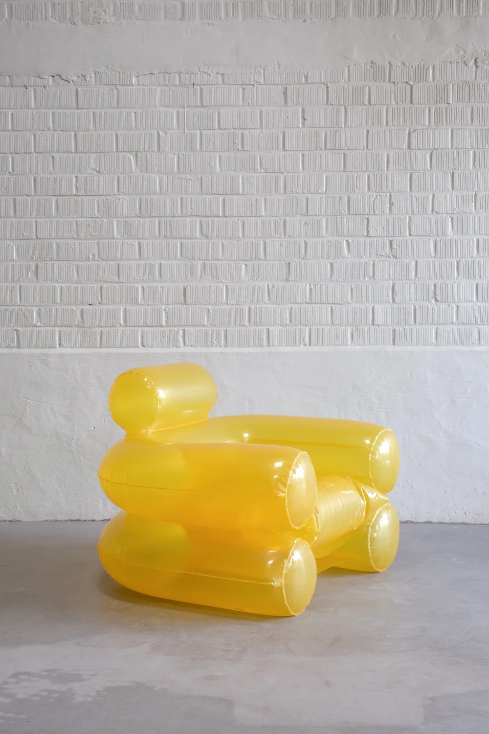 Blow inflatable lounge chair by Jonathan De Pas for Zanotta 1960s —  PAULETTE IN 'T STAD