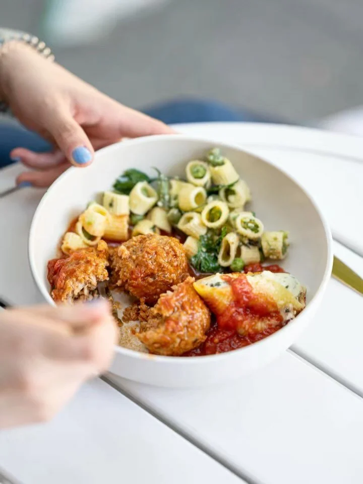 ✨ Introducing our line up of 𝗪𝗲𝗲𝗸𝗹𝘆 𝗦𝗽𝗲𝗰𝗶𝗮𝗹𝘀✨

From sweet treats to sips worth savoring, we&rsquo;ve got something every day to keep you coming back:

🍽️ Monday: 10% off plated dine-in orders

🍩 Tuesday: 1 free zeppole or cannoli with