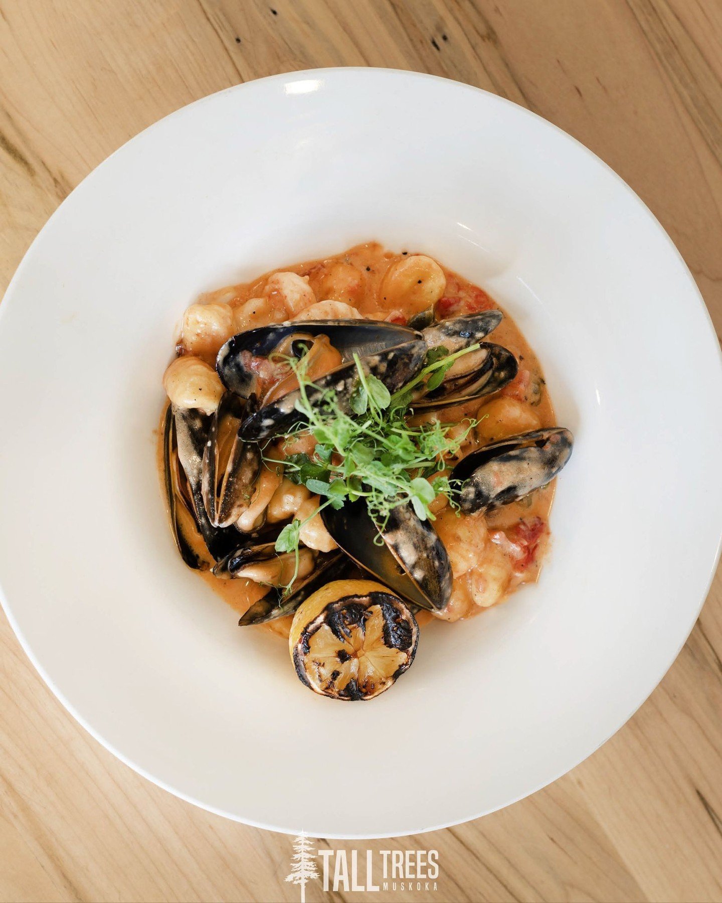 Experience the new pasta addition to our Spring and Summer Three-Course Menu, our Gnocchi with Shrimp and Mussels.

Soft gnocchi, succulent shrimp and tender mussels are bathed in a decadent fire-roasted tomato caper cream sauce with wilted spinach, 