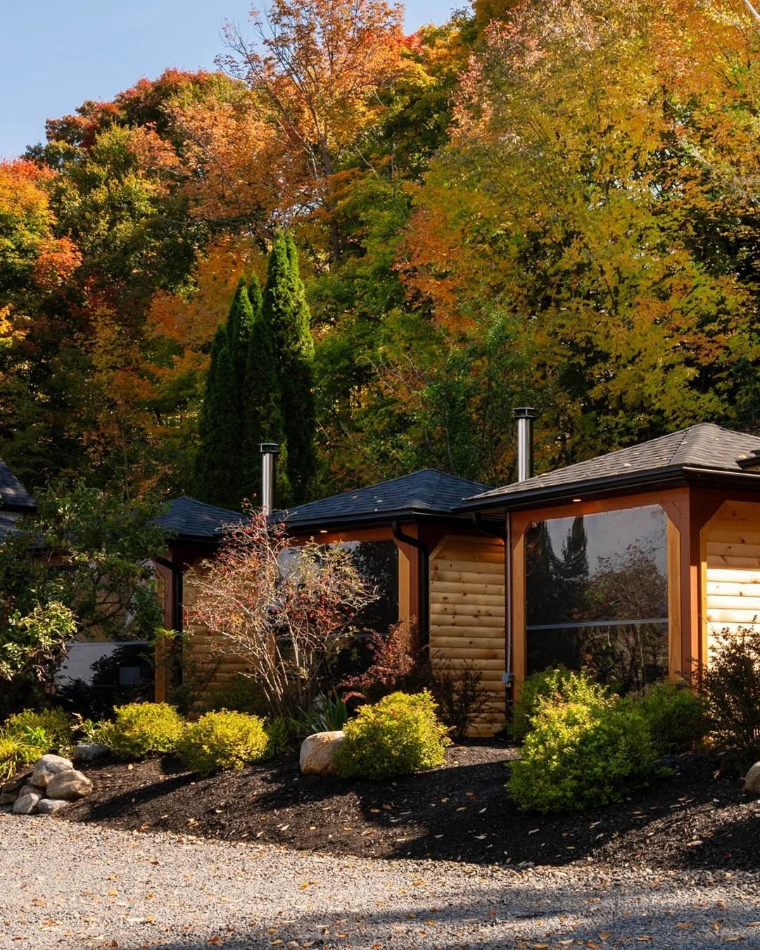 Autumn&rsquo;s calling! Time to reserve your CHALET (we've officially transitioned them for the season 🙌) at Tall Trees for an elevated dining experience surrounded by the season&rsquo;s beauty. 🍂✨

Reserve your table online: Link In Bio&uarr;

📍 