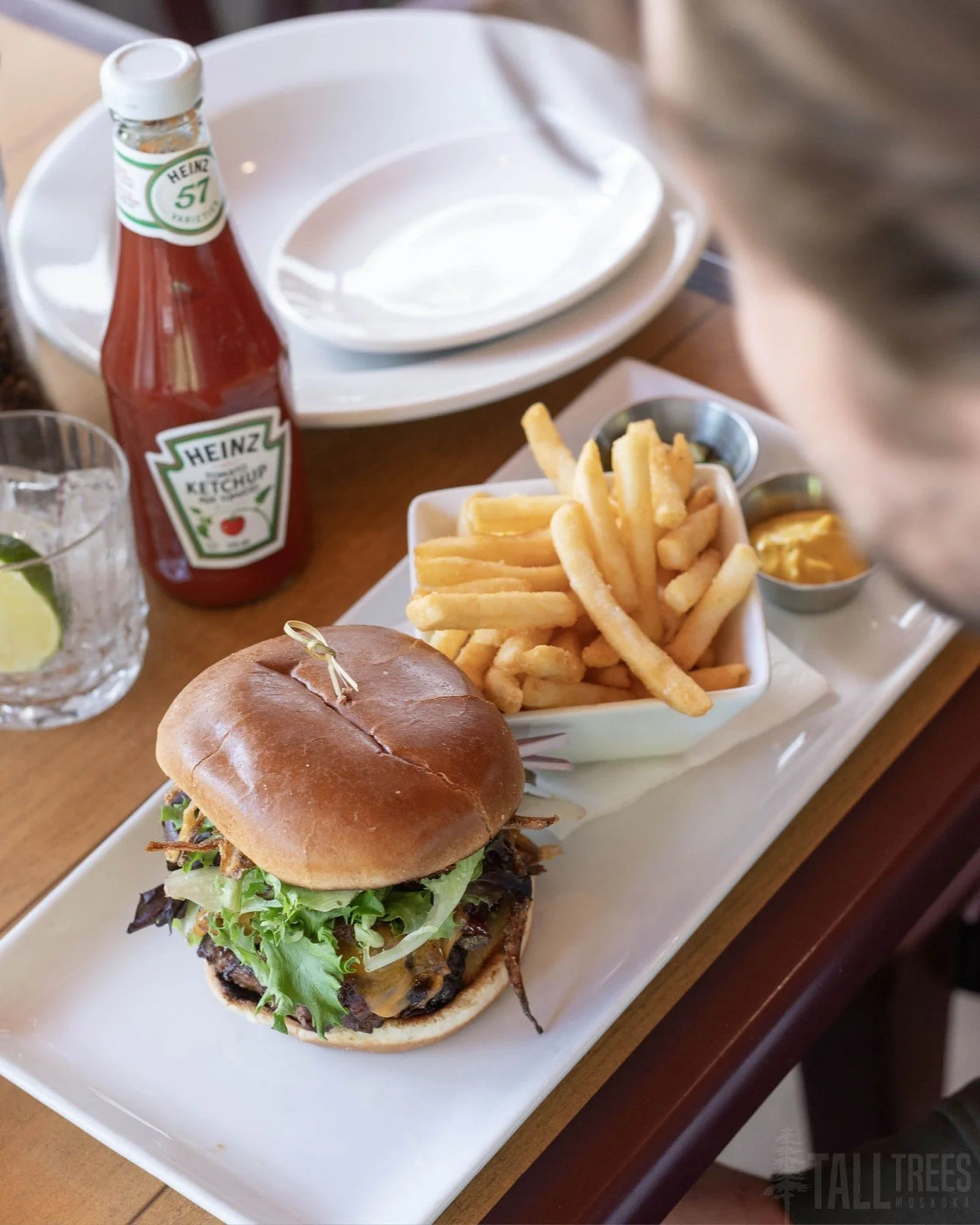 Our Charbroiled 7oz Beef Burger, a grass-fed ground chuck patty topped with lettuce, onion, tomato and pickle, is what lunchtime dreams are made of! 🍔

Reserve your table online: Link In Bio&uarr;

📍 Tall Trees is located at 87 Main St W, Huntsvill