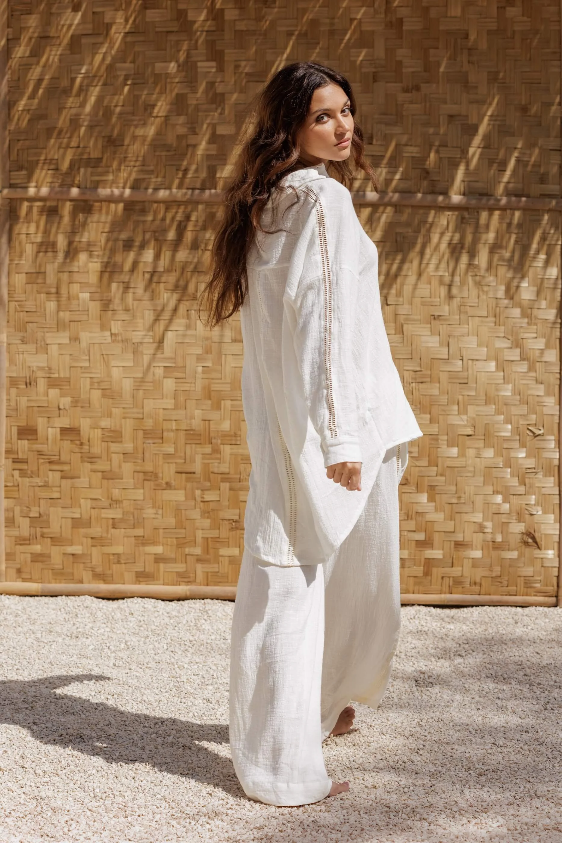 nousa-concept-womens-lolita-shirt-cotton-set-off-white-back.jpg