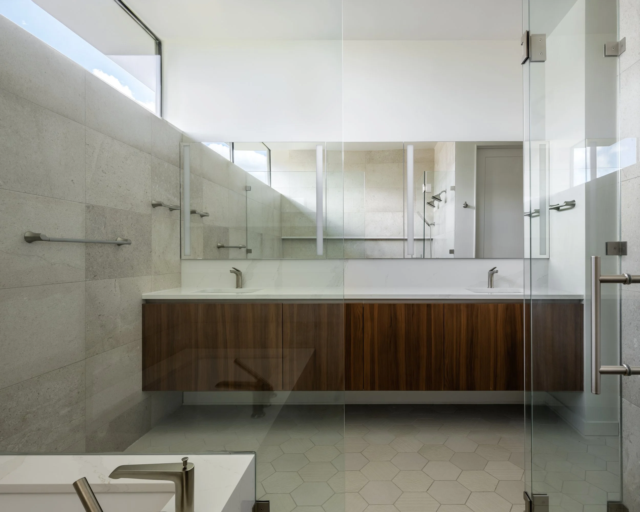 Courtyard — Soledad Builders