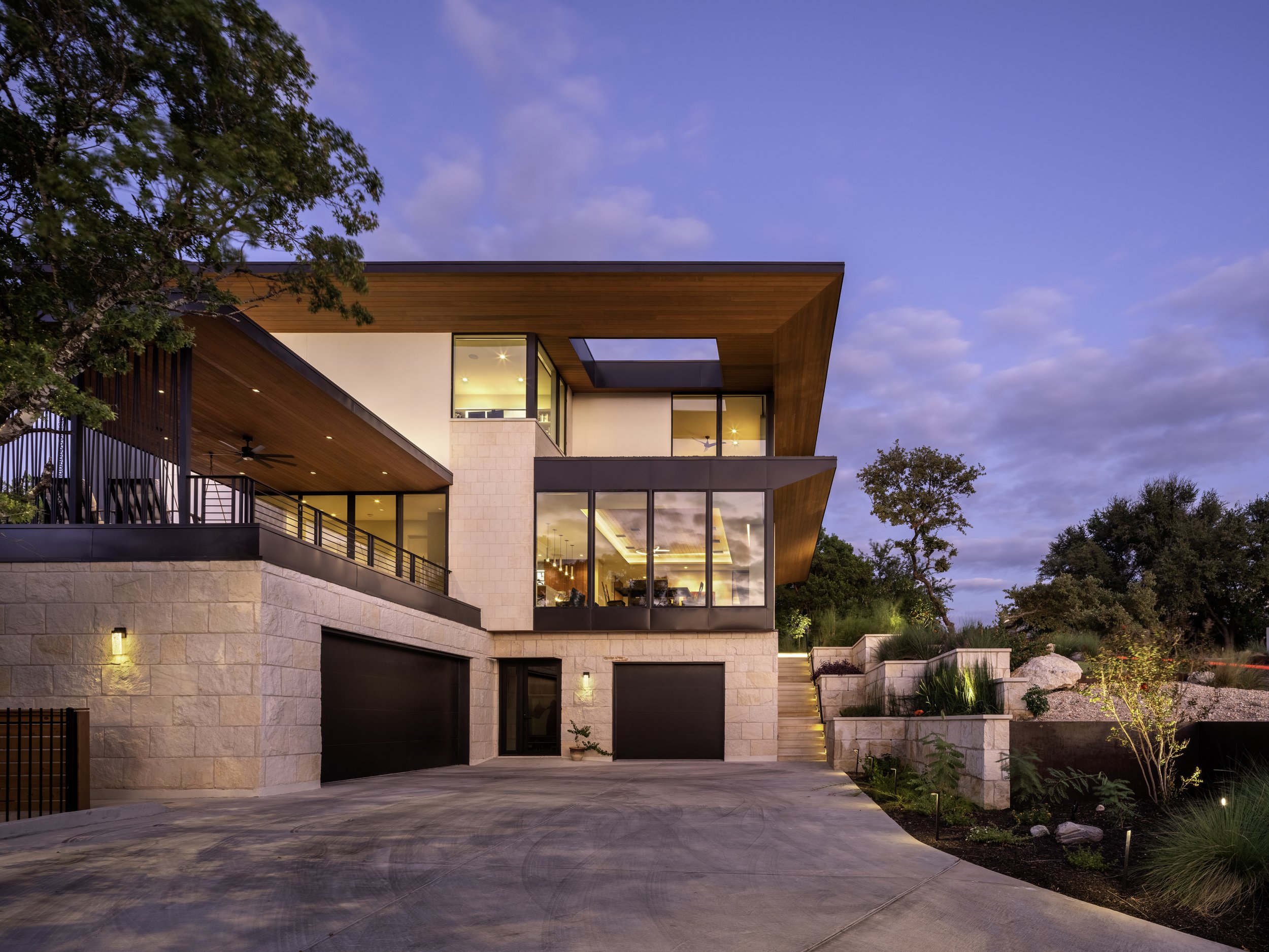 Courtyard — Soledad Builders