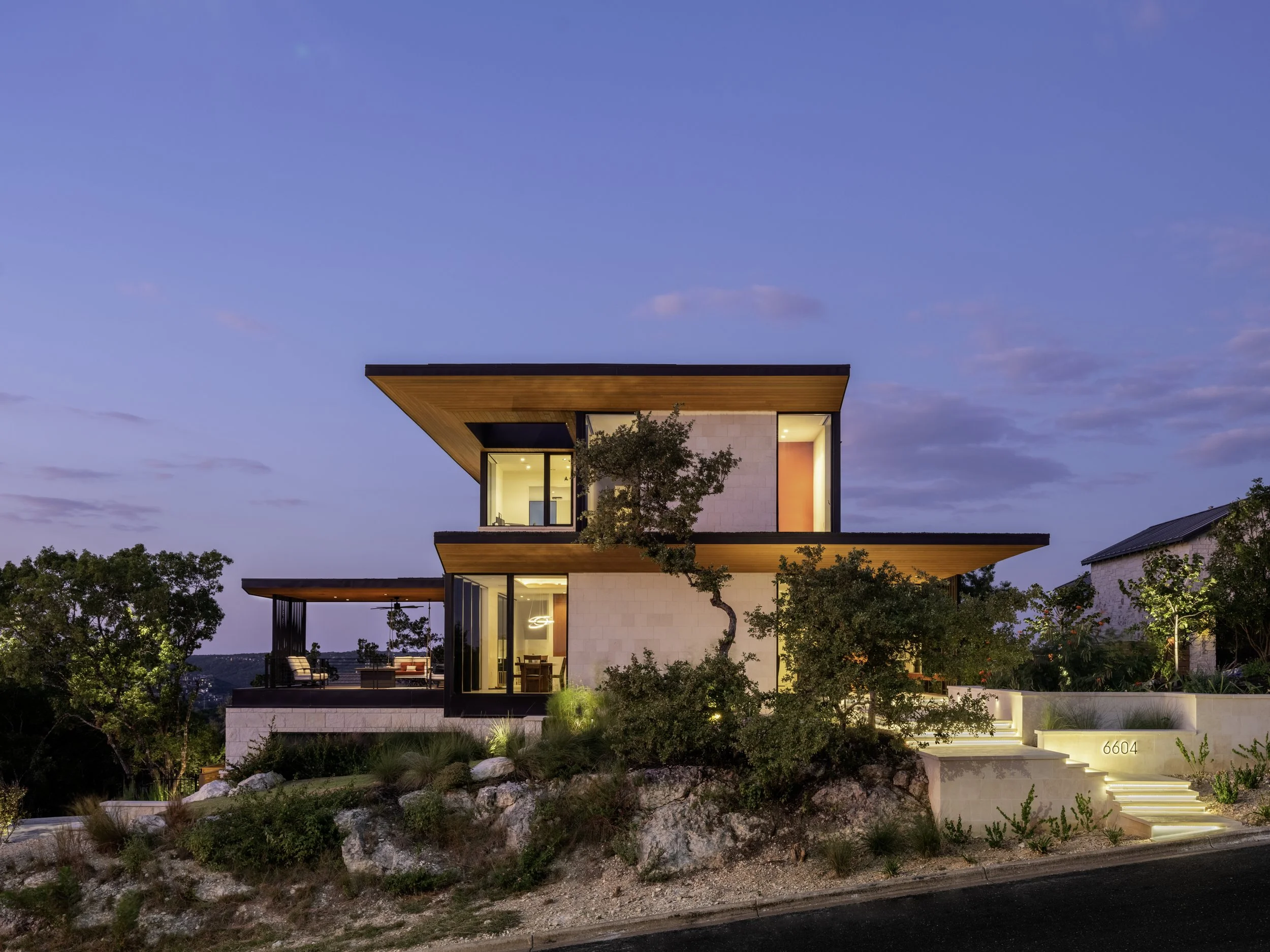Courtyard — Soledad Builders