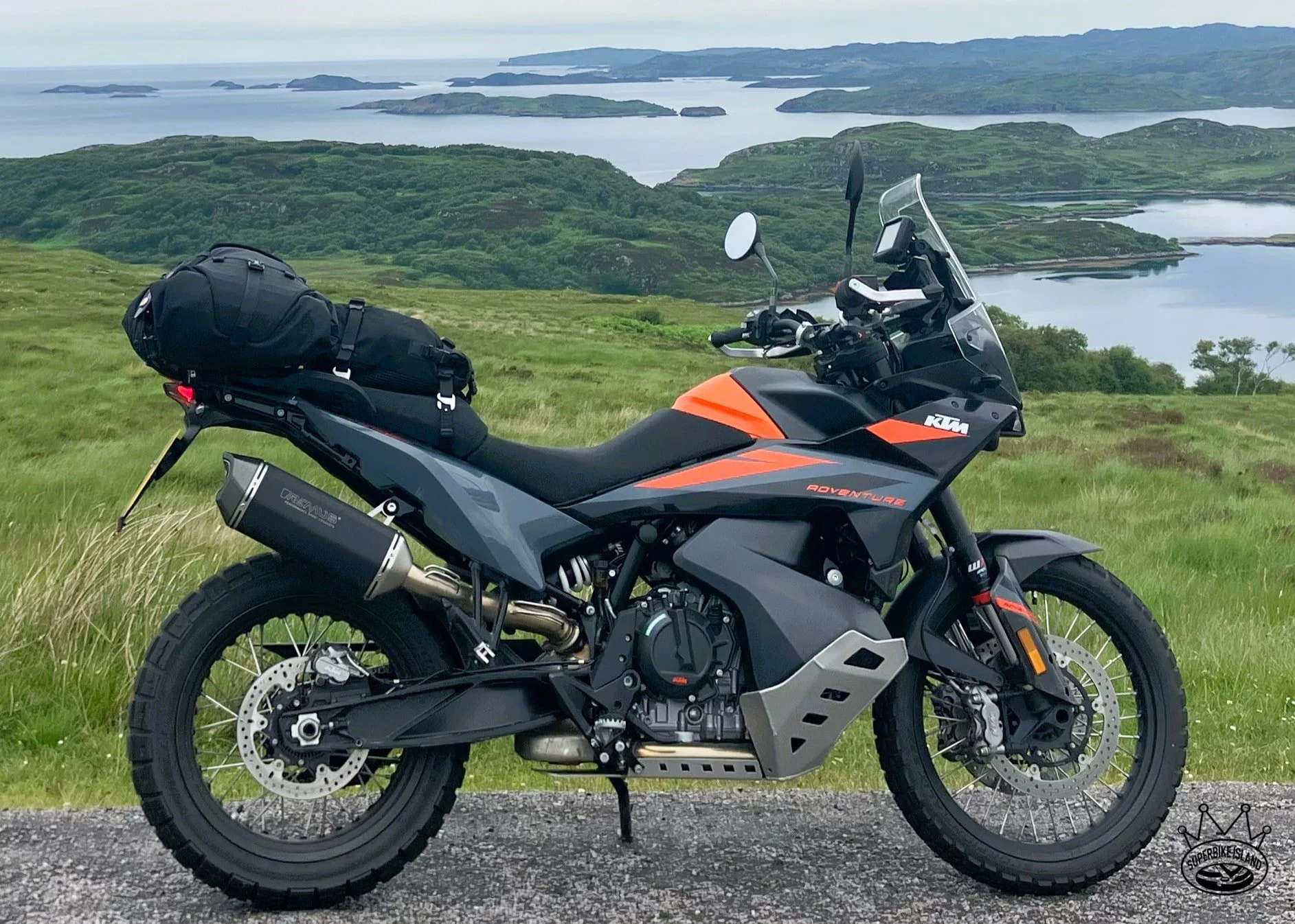 2023 KTM 890 Adventure