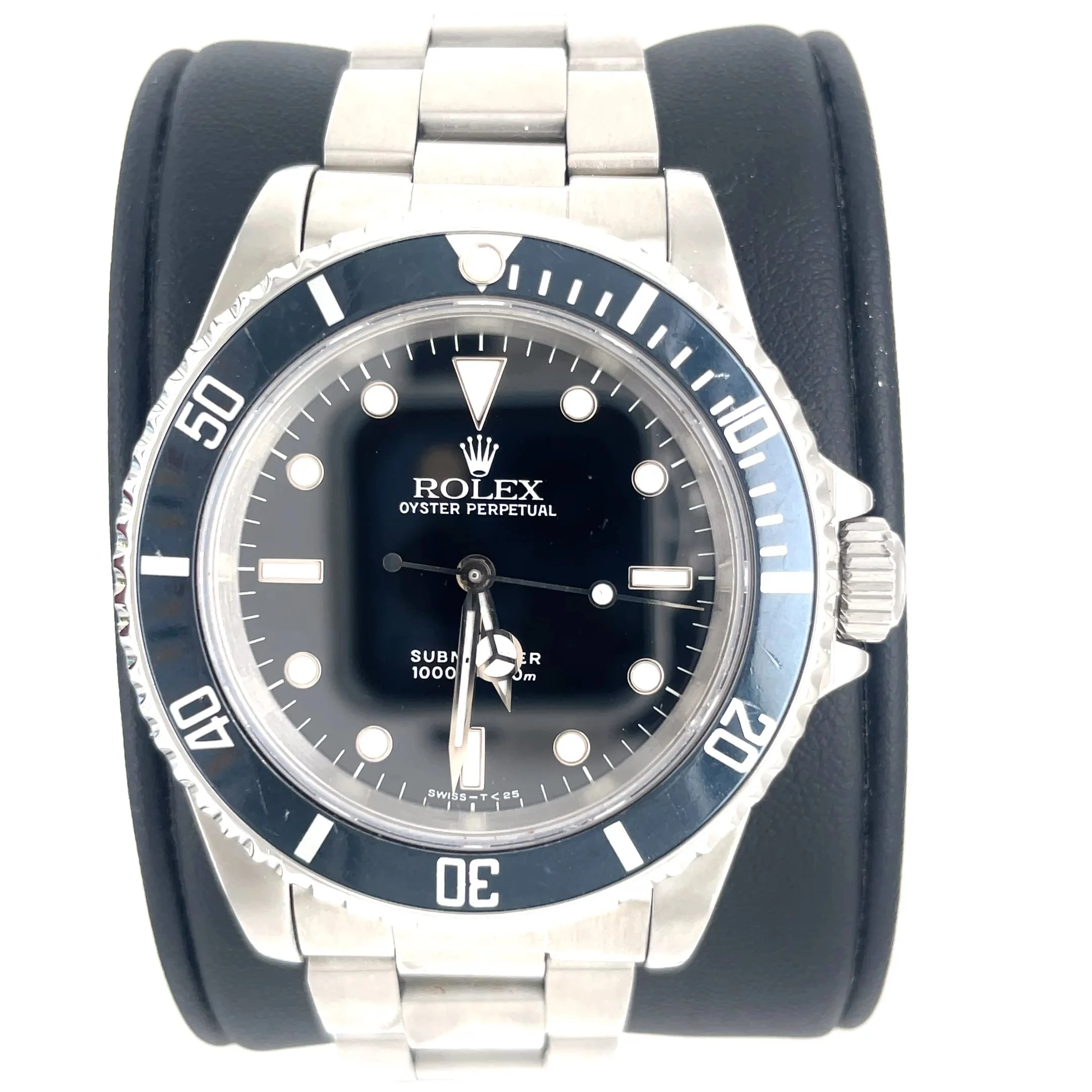 525-00290-Rolex-Submariner-14060-No-Date-40mm-Black-Dial-Steel-Watch.jpg