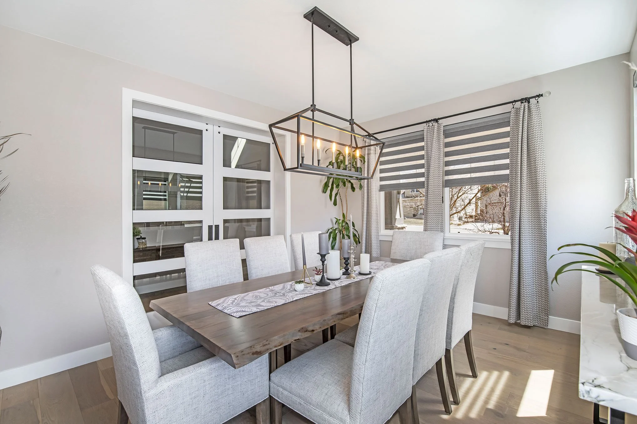 dining door.jpg