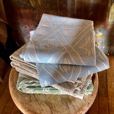 pile de torchons en lin et coton à motif Jacquard de fleur à quatre pétales