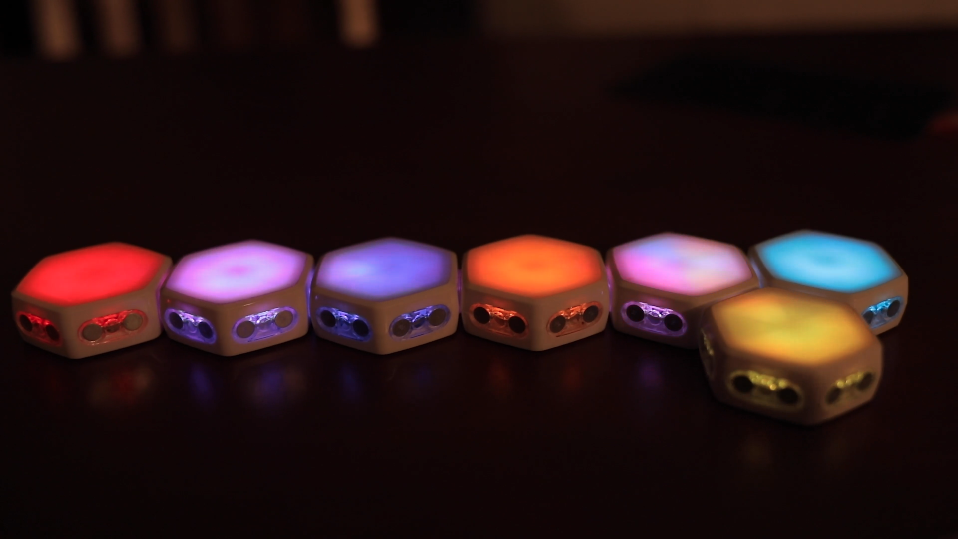 Come on, look at the RGB lights! Magnets!