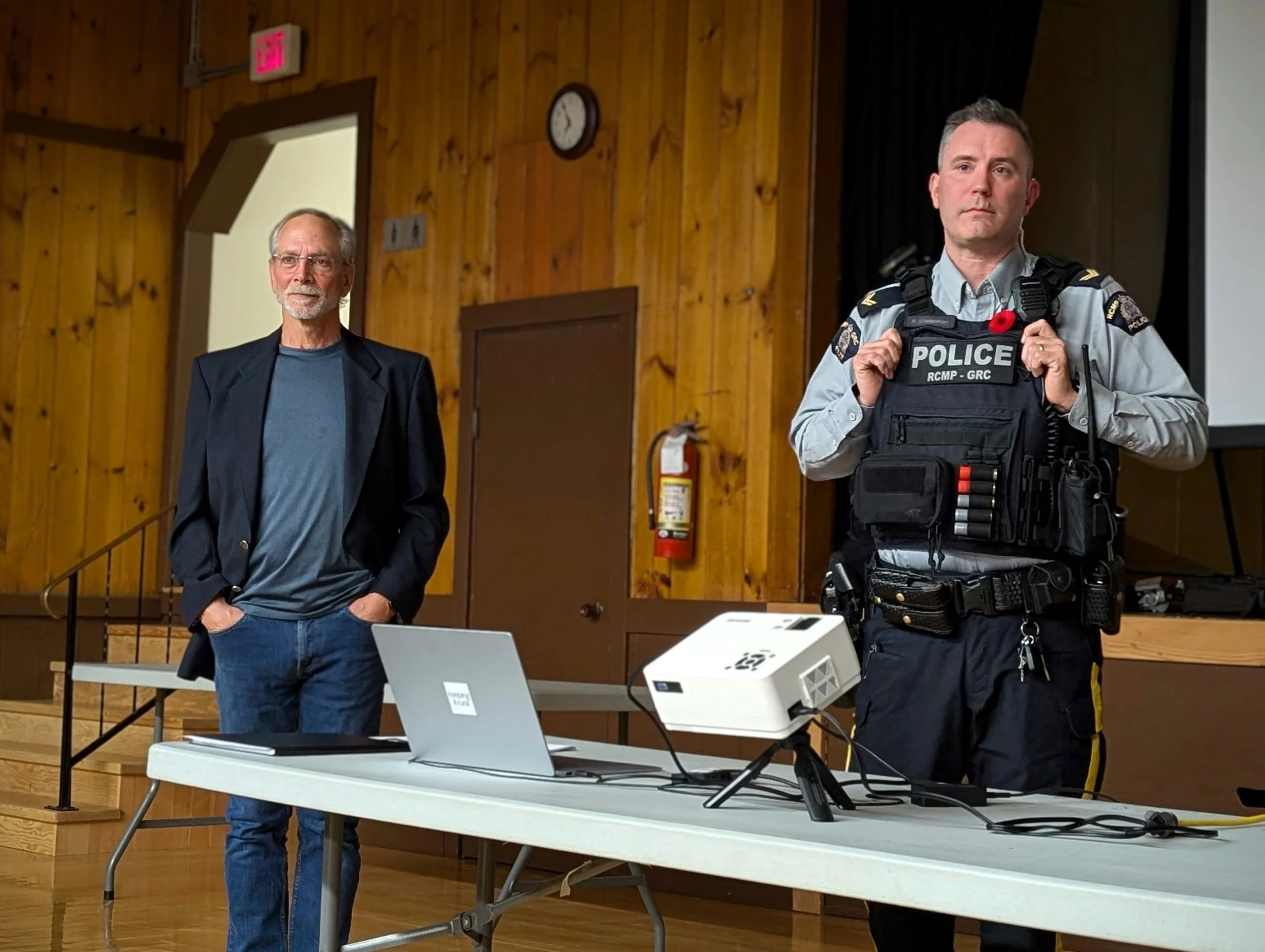 Jason Altman Rmp RCMP Update at Town Hall Meeting — North Shuswap Kicker