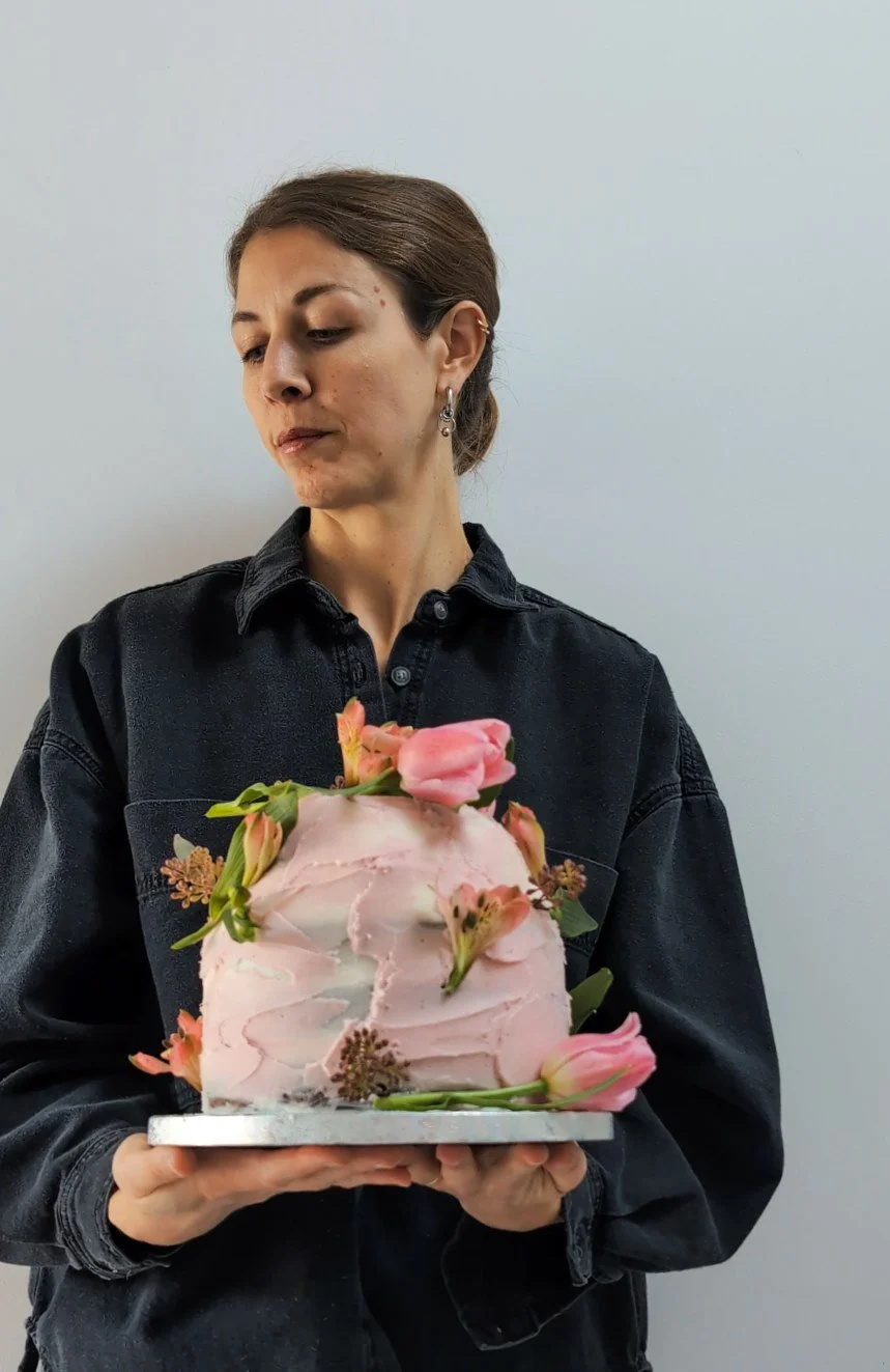 Dôme cake, poire et praliné sarrasin