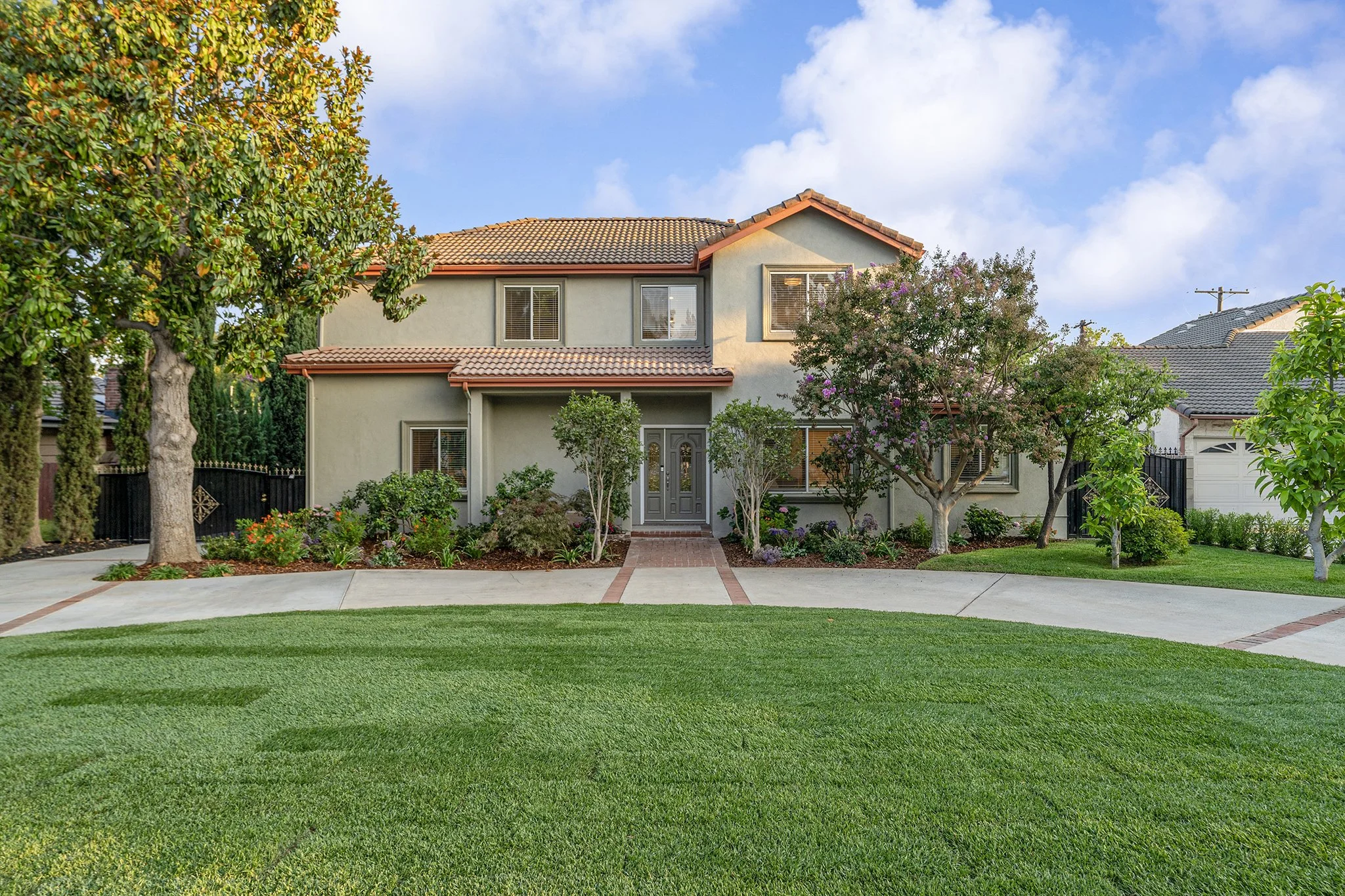 2820 San Pasqual St | Pasadena, 91107 (SOLD COE - 9/11/25)