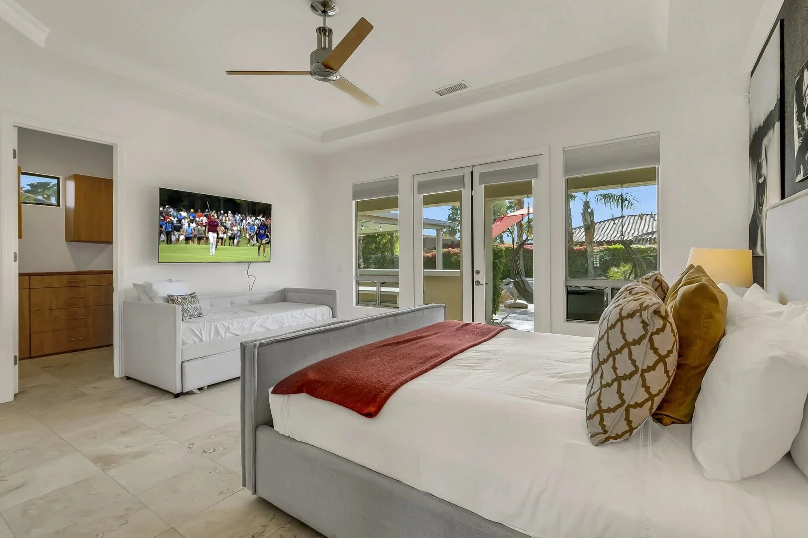 airbnb_photo_042.jpg